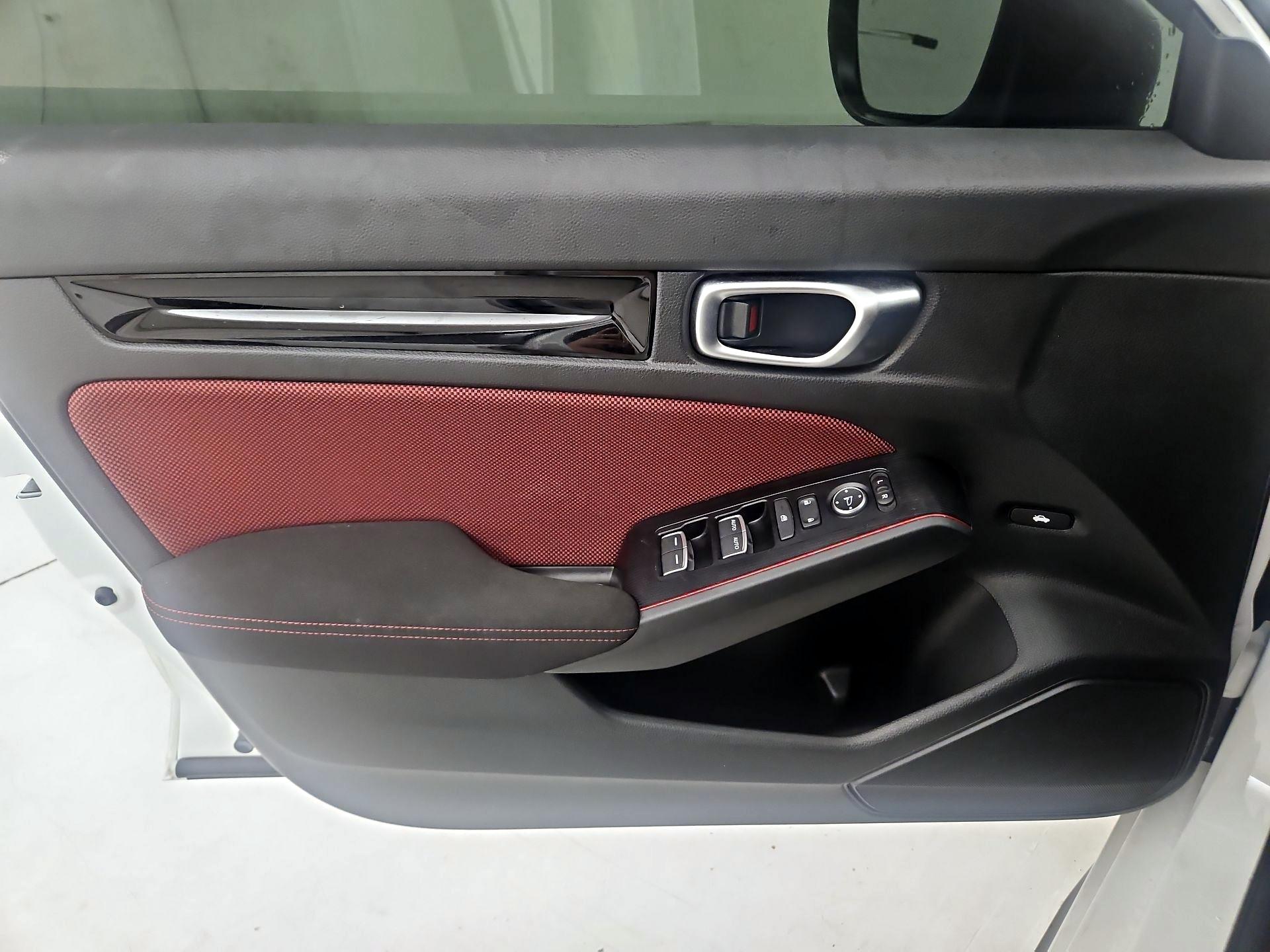 Thumbnail: 2024 Honda Civic - 12