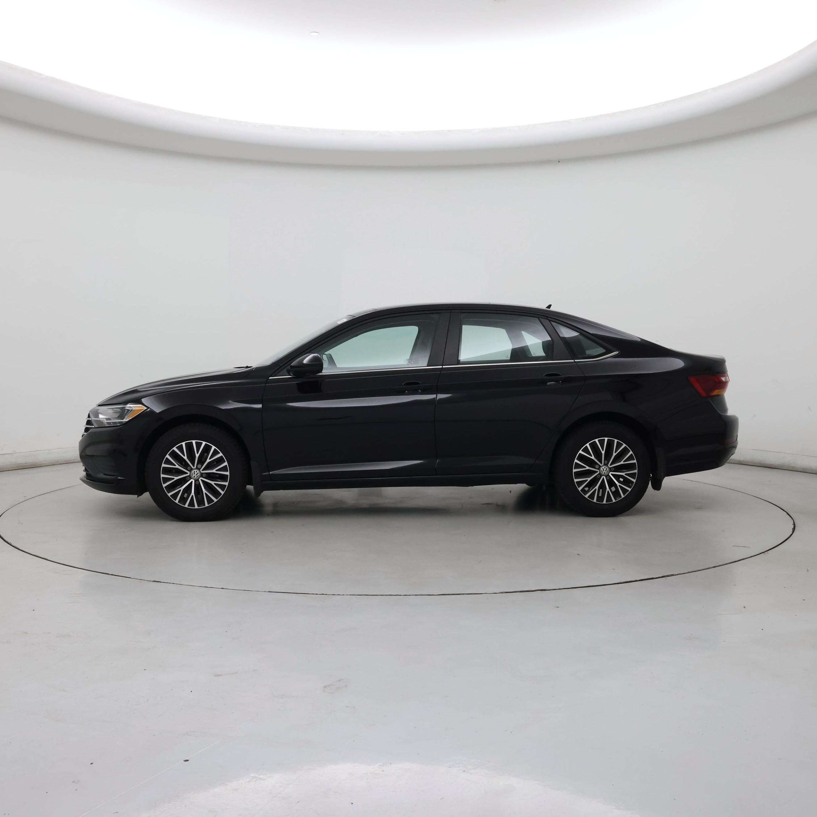 Thumbnail: 2019 Volkswagen Jetta - 3
