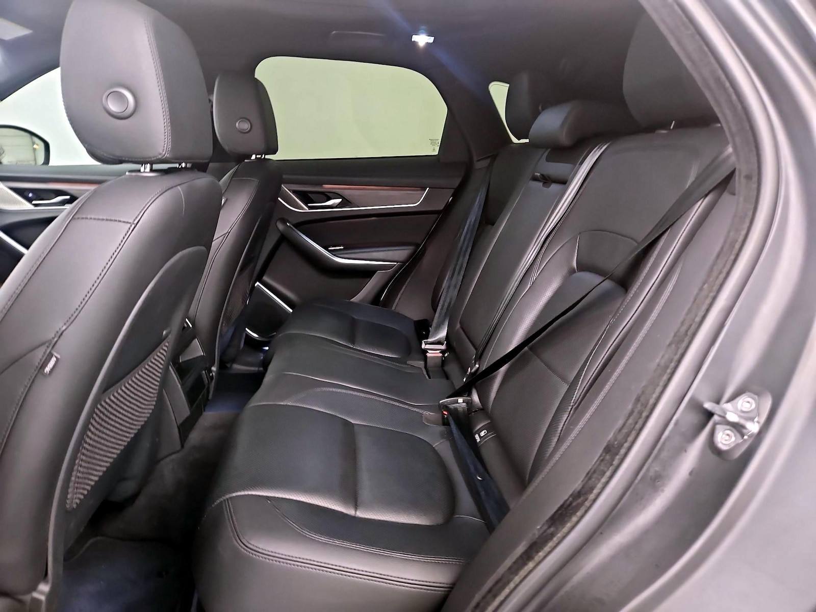 2023 Jaguar F-Pace S - Photo 22