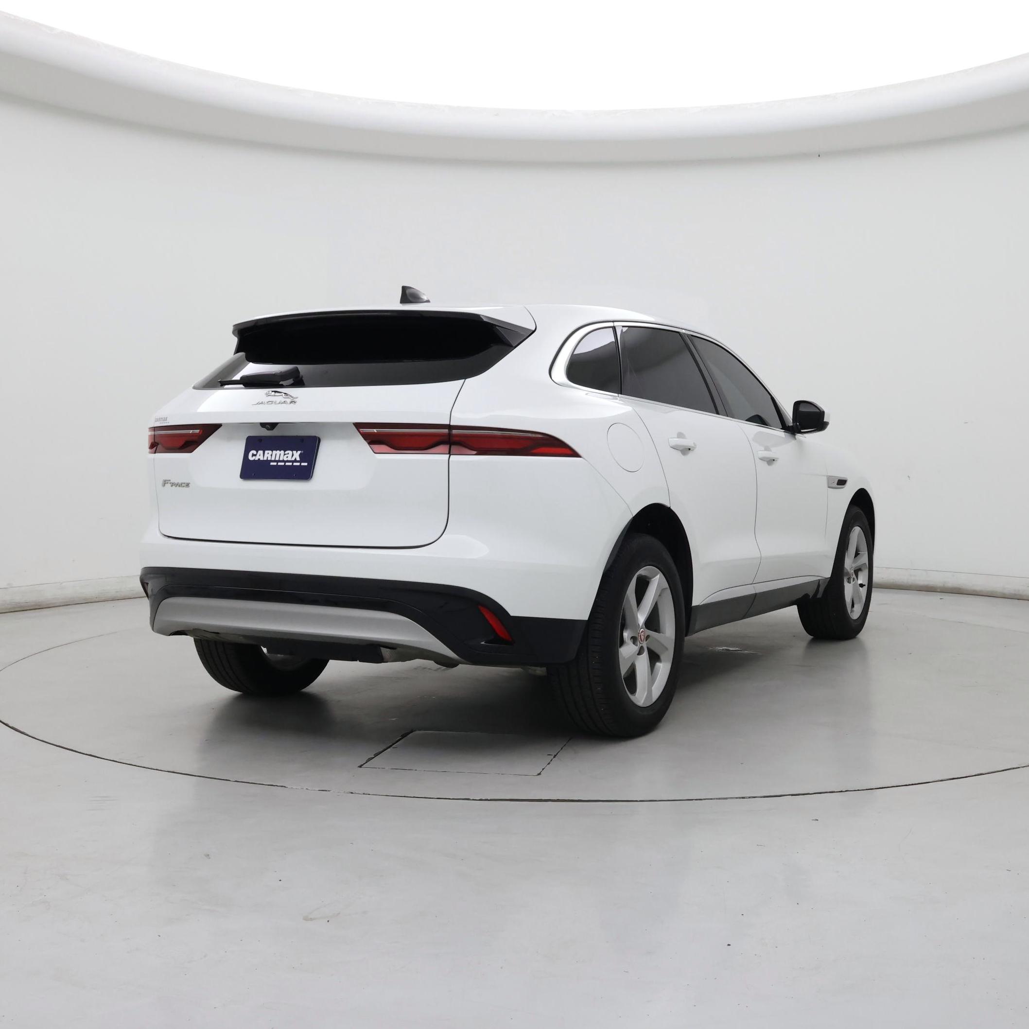 Thumbnail: 2023 Jaguar F-Pace - 8