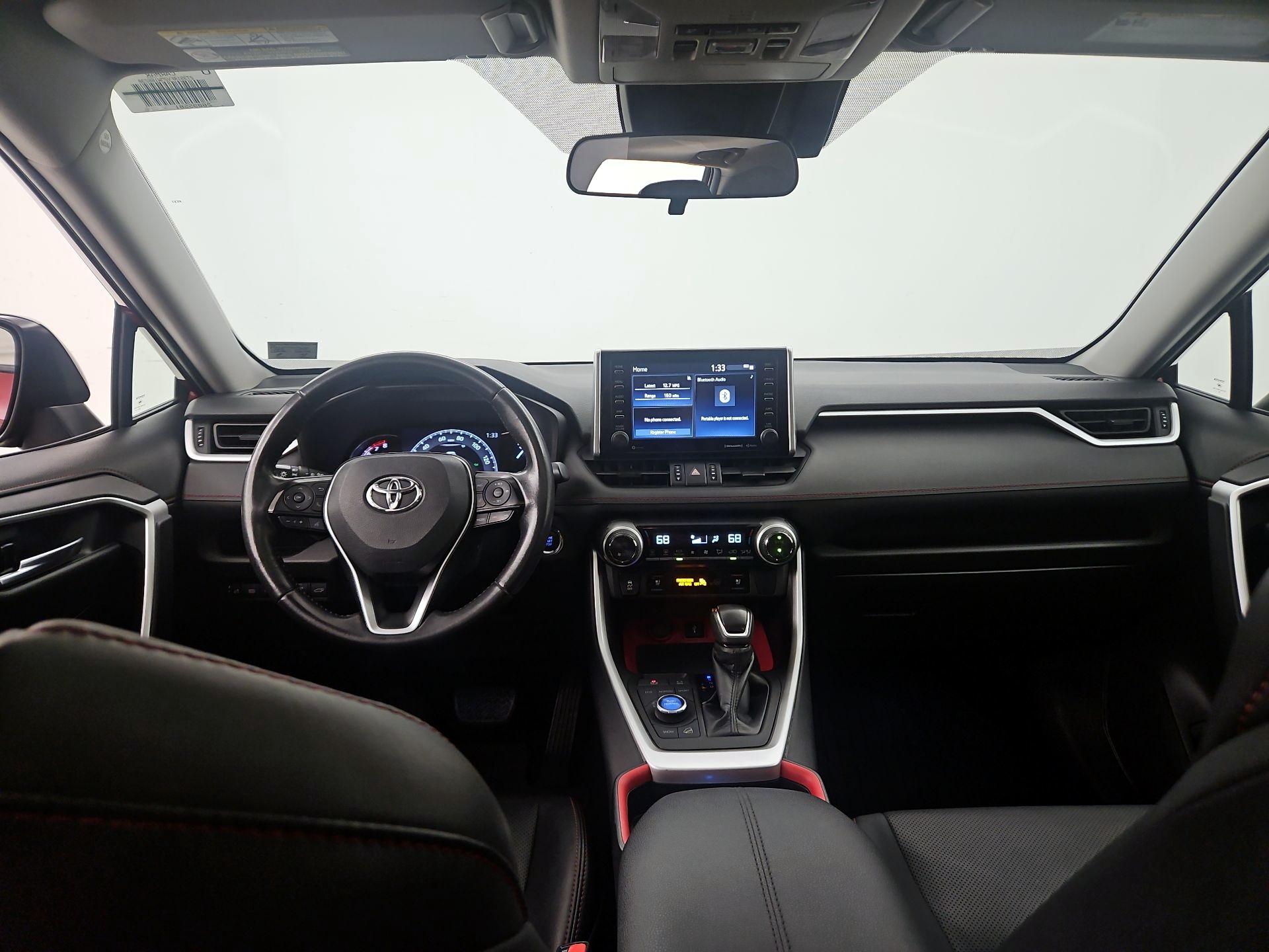Thumbnail: 2021 Toyota RAV4 - 9