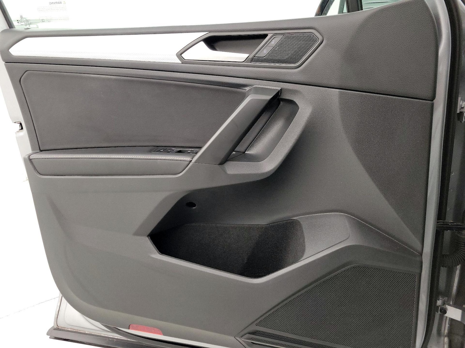 2023 Volkswagen Tiguan S - Photo 13
