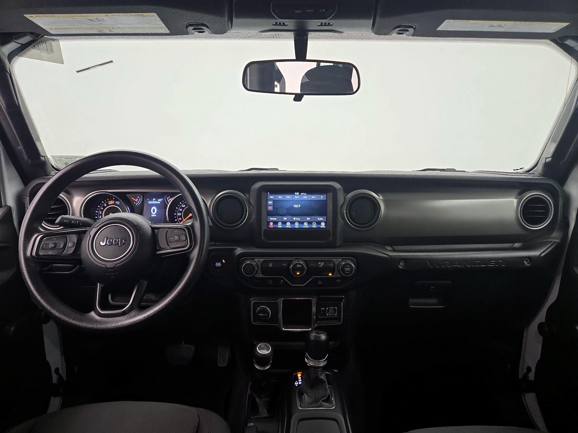 Thumbnail: 2023 Jeep Wrangler - 9