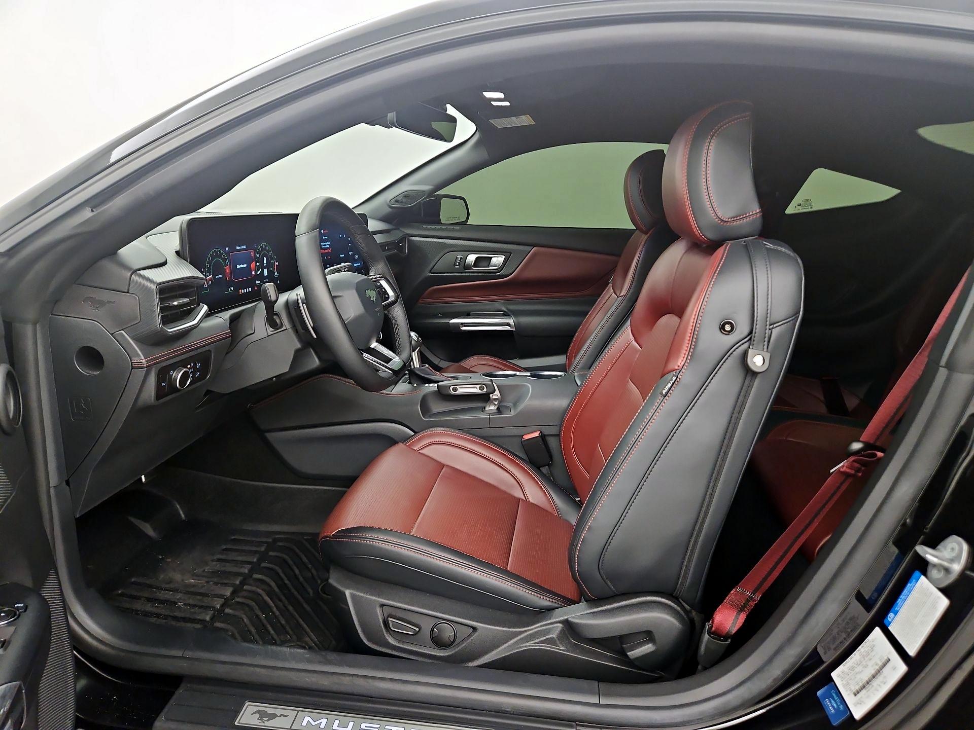 Thumbnail: 2025 Ford Mustang - 11