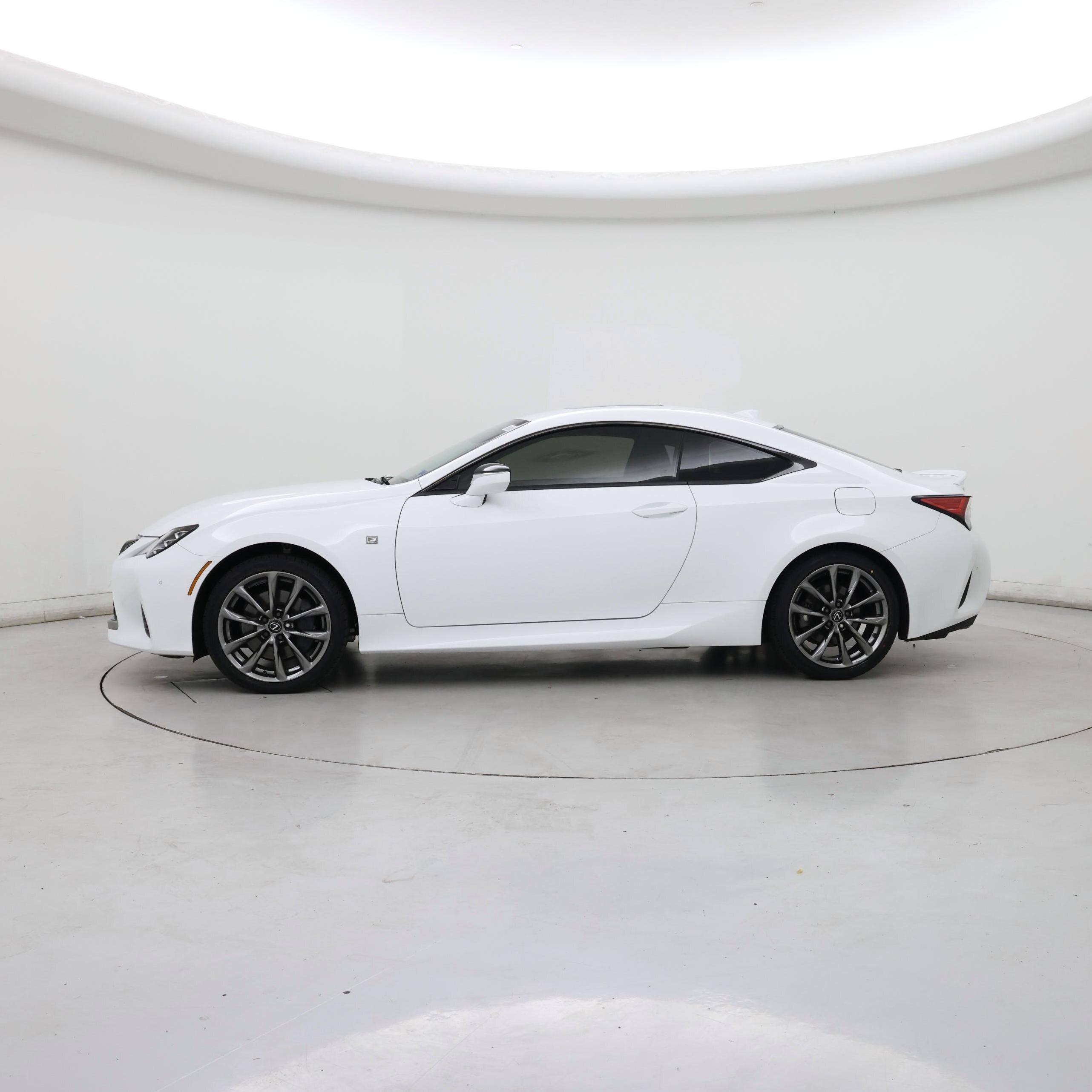 Thumbnail: 2020 Lexus RC - 3