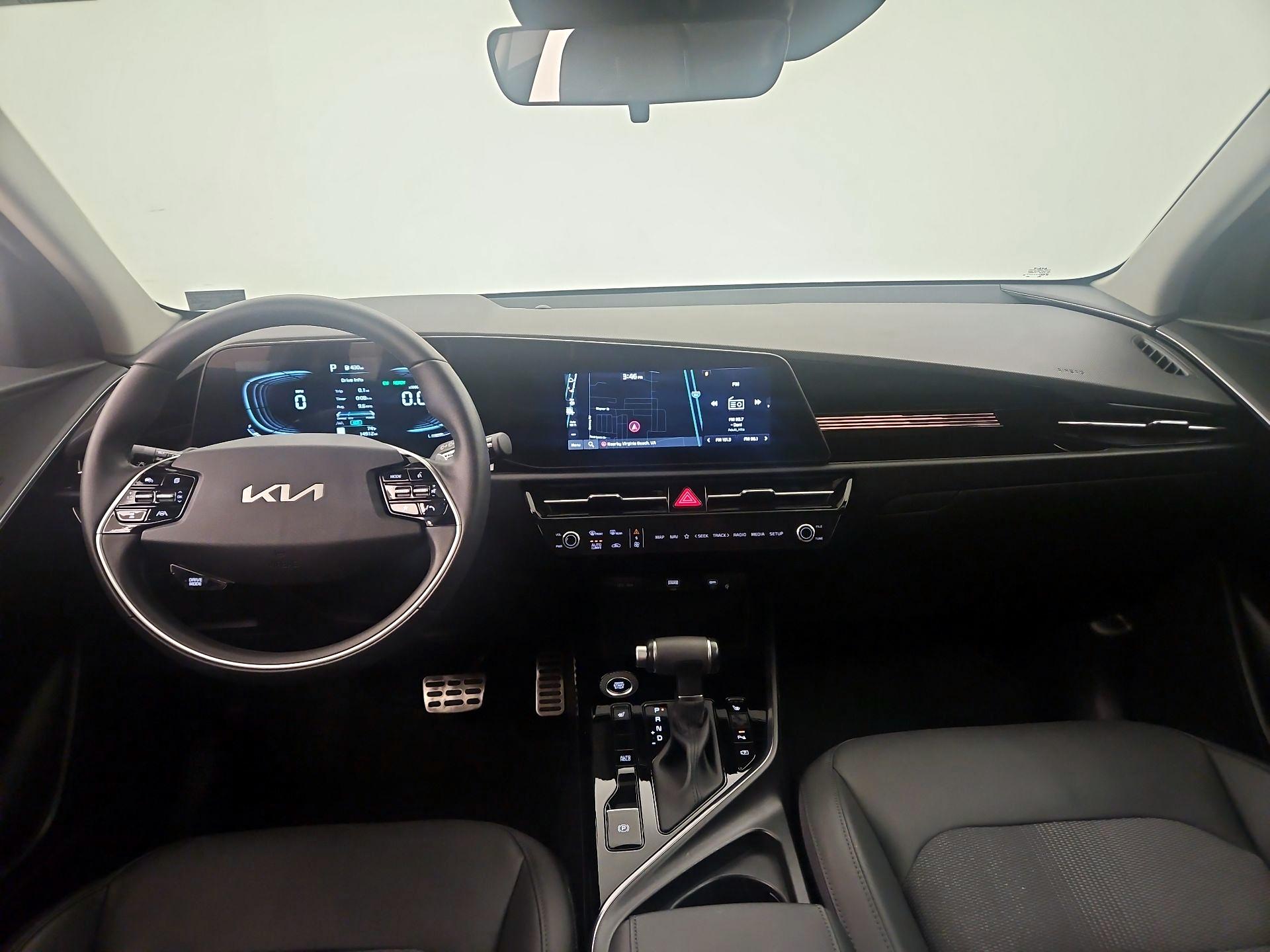 Thumbnail: 2024 Kia Niro - 9