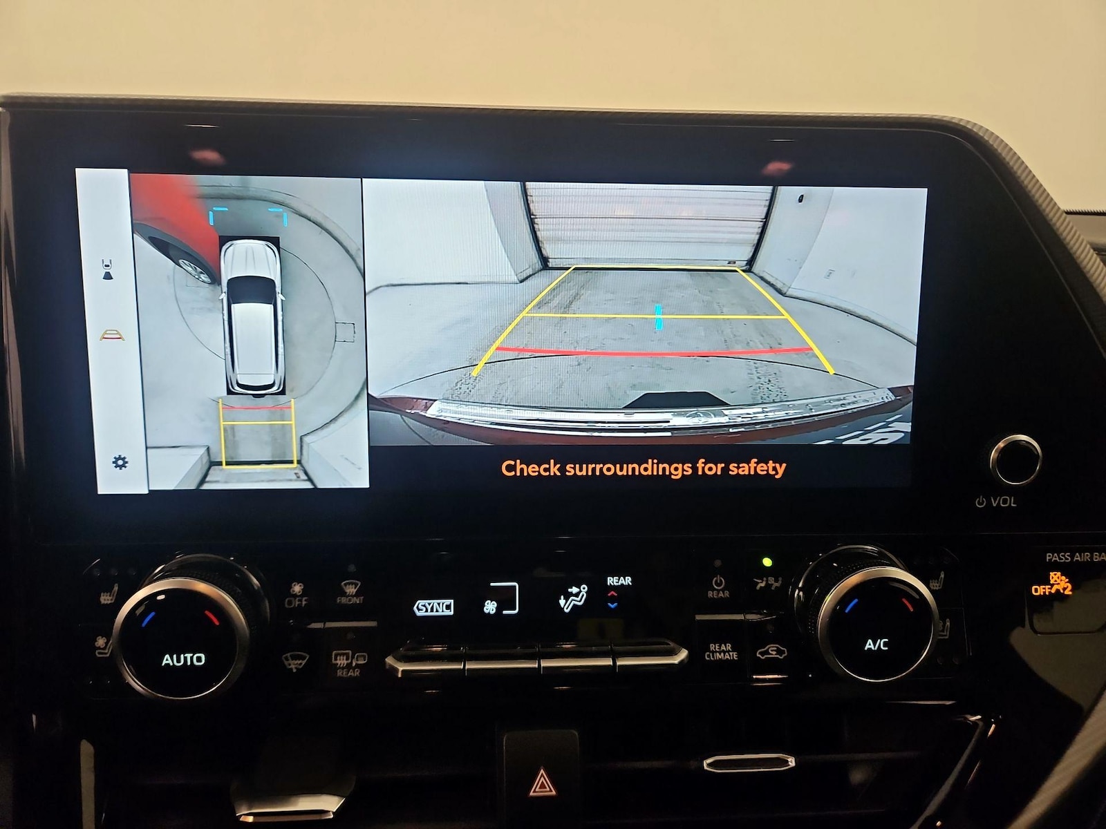 2024 Toyota Highlander Platinum - Photo 15