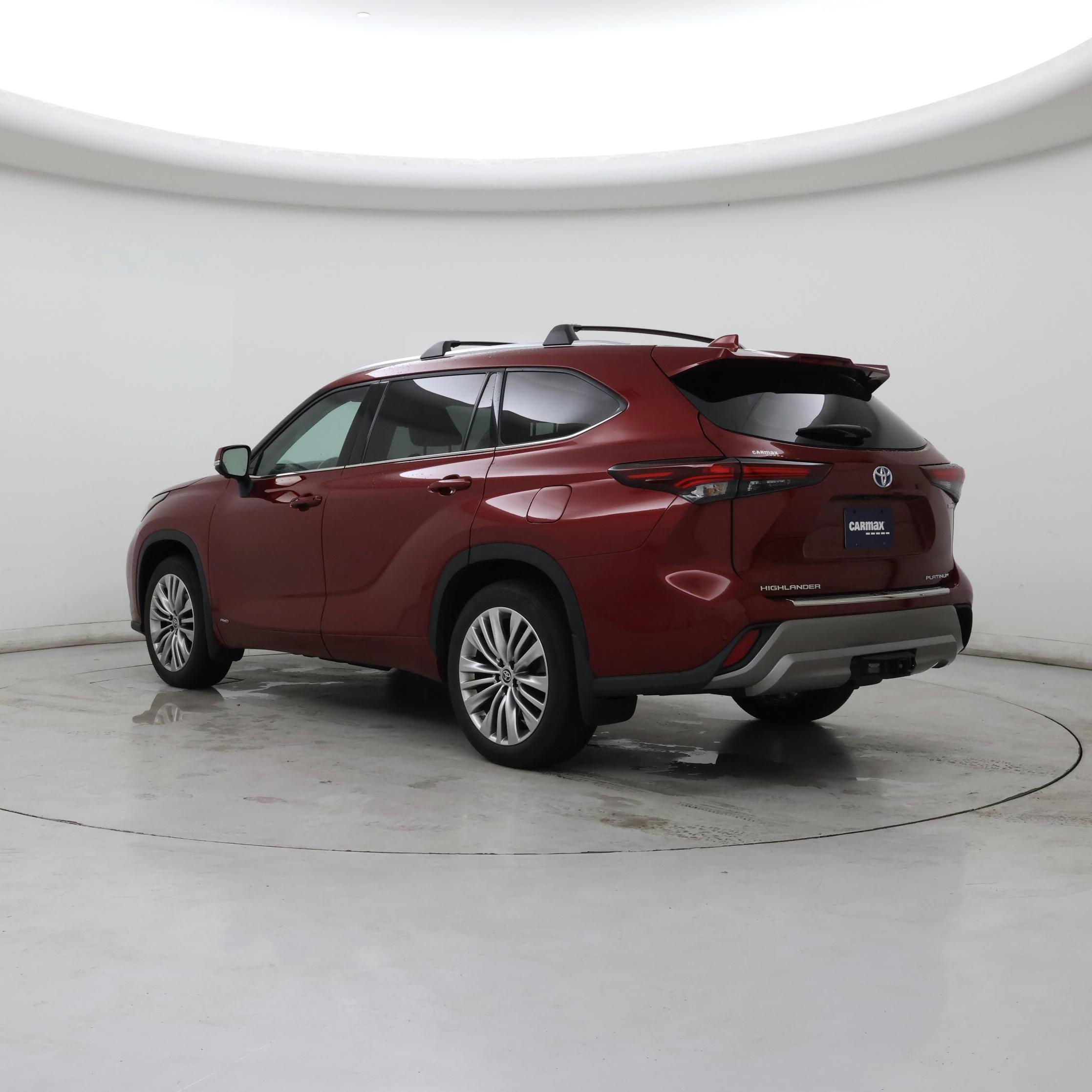 Thumbnail: 2024 Toyota Highlander - 2