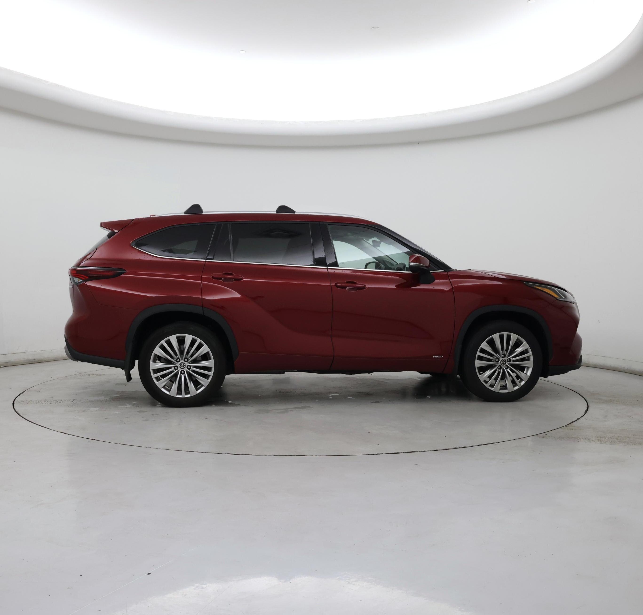 Thumbnail: 2024 Toyota Highlander - 7