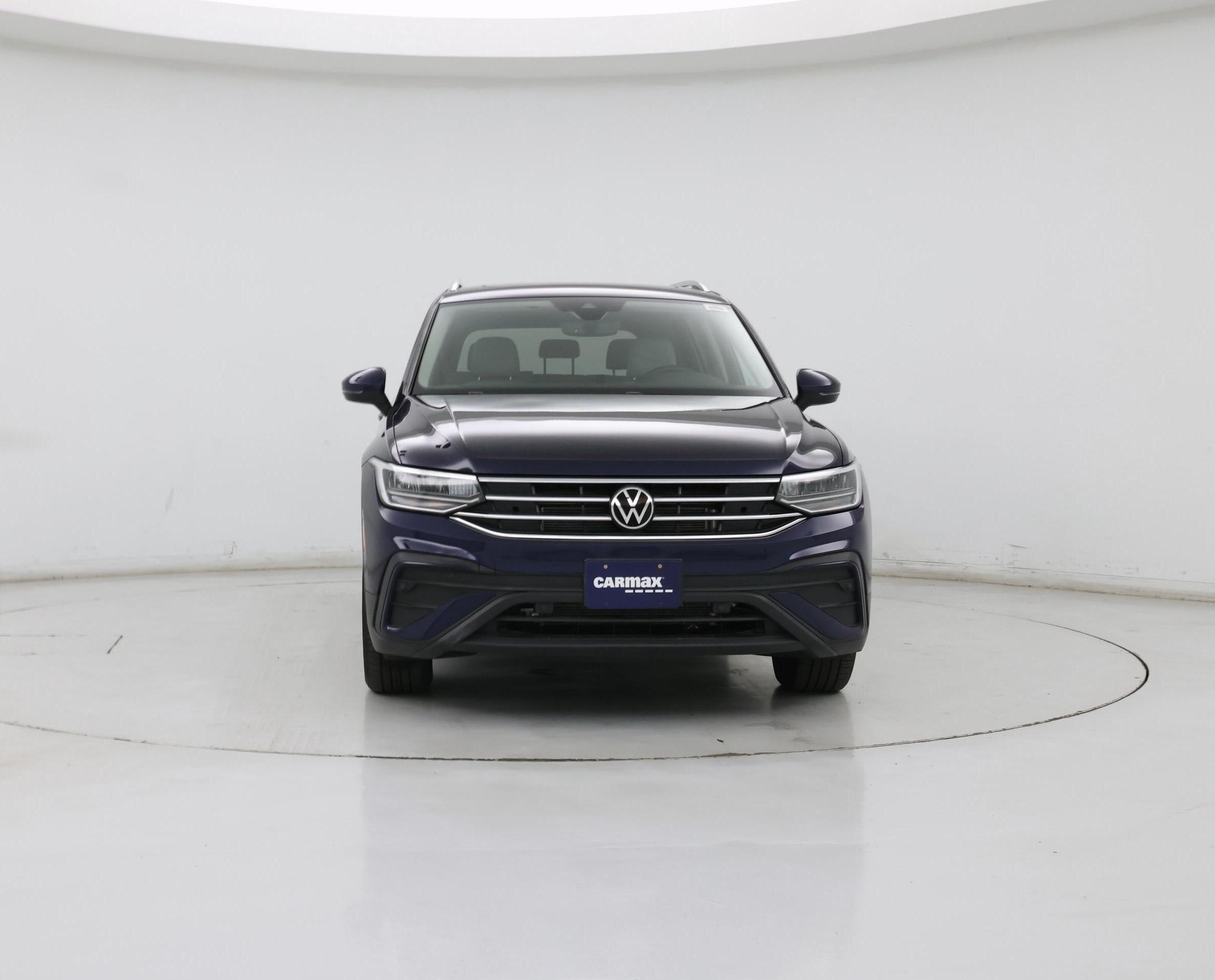 Thumbnail: 2023 Volkswagen Tiguan - 5