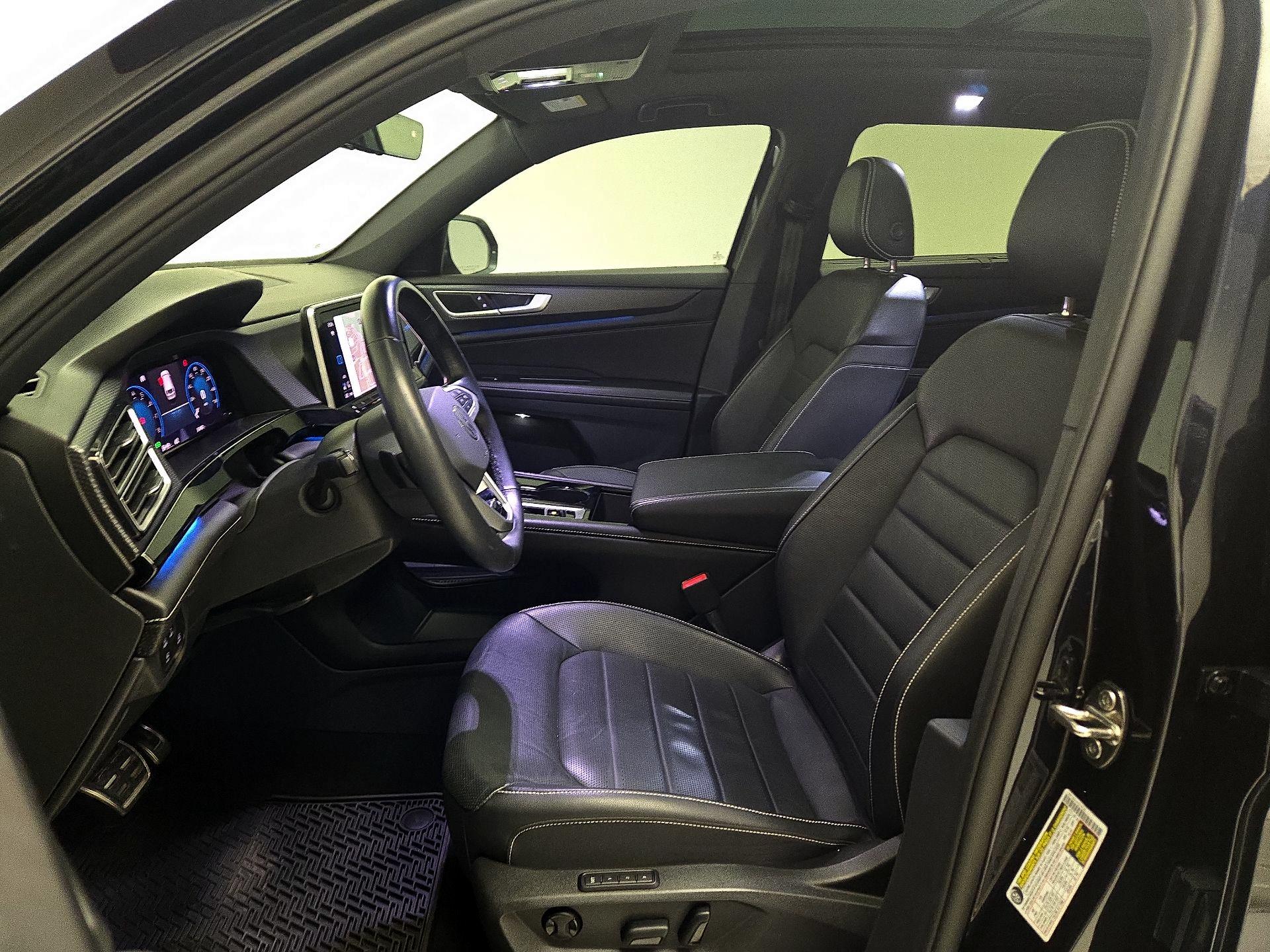Thumbnail: 2024 Volkswagen Atlas - 11