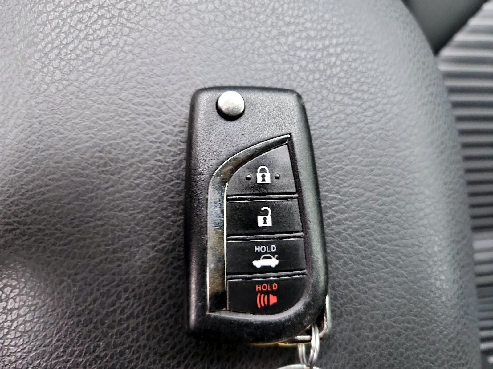 2021 Toyota Camry SE - Photo 23