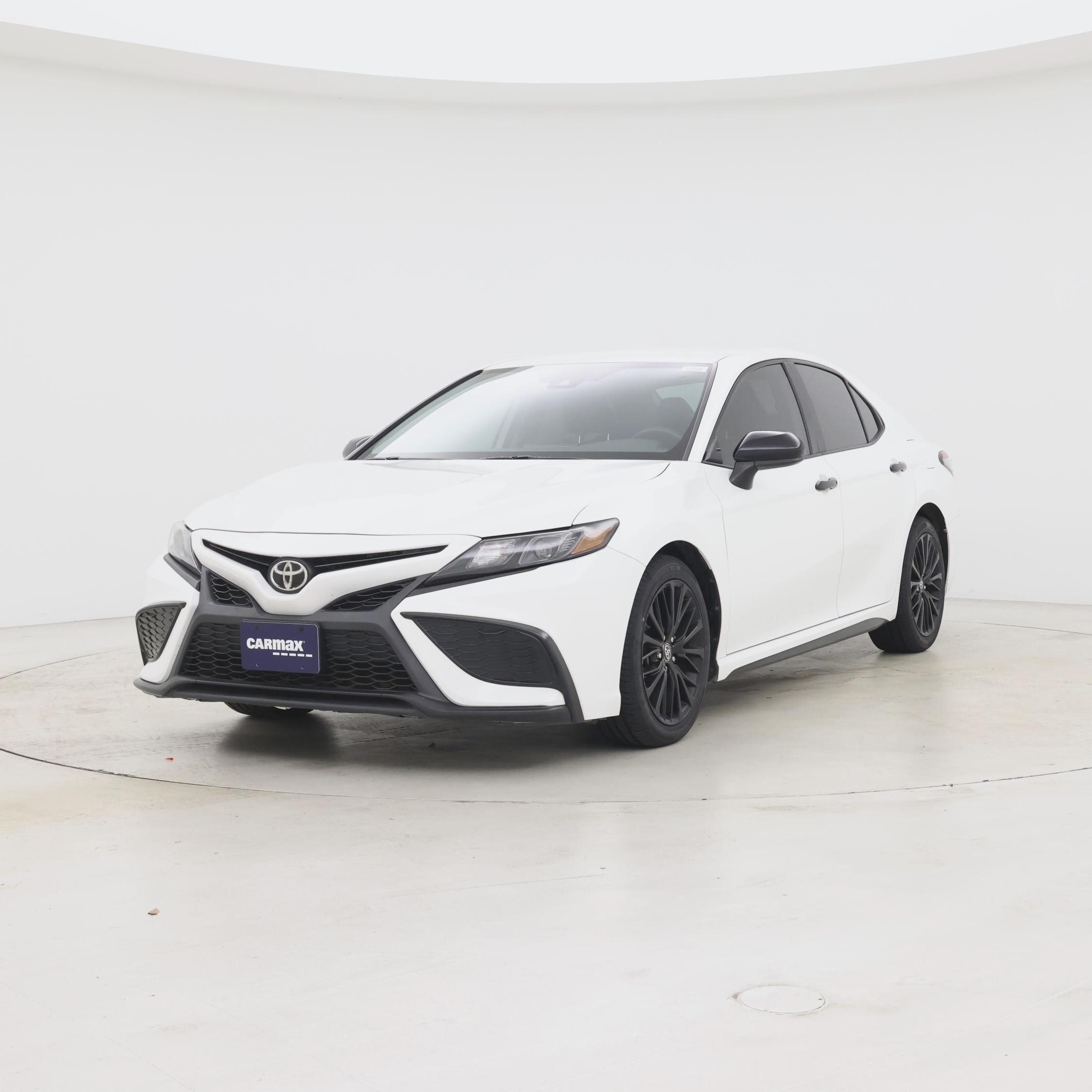 Thumbnail: 2021 Toyota Camry - 4