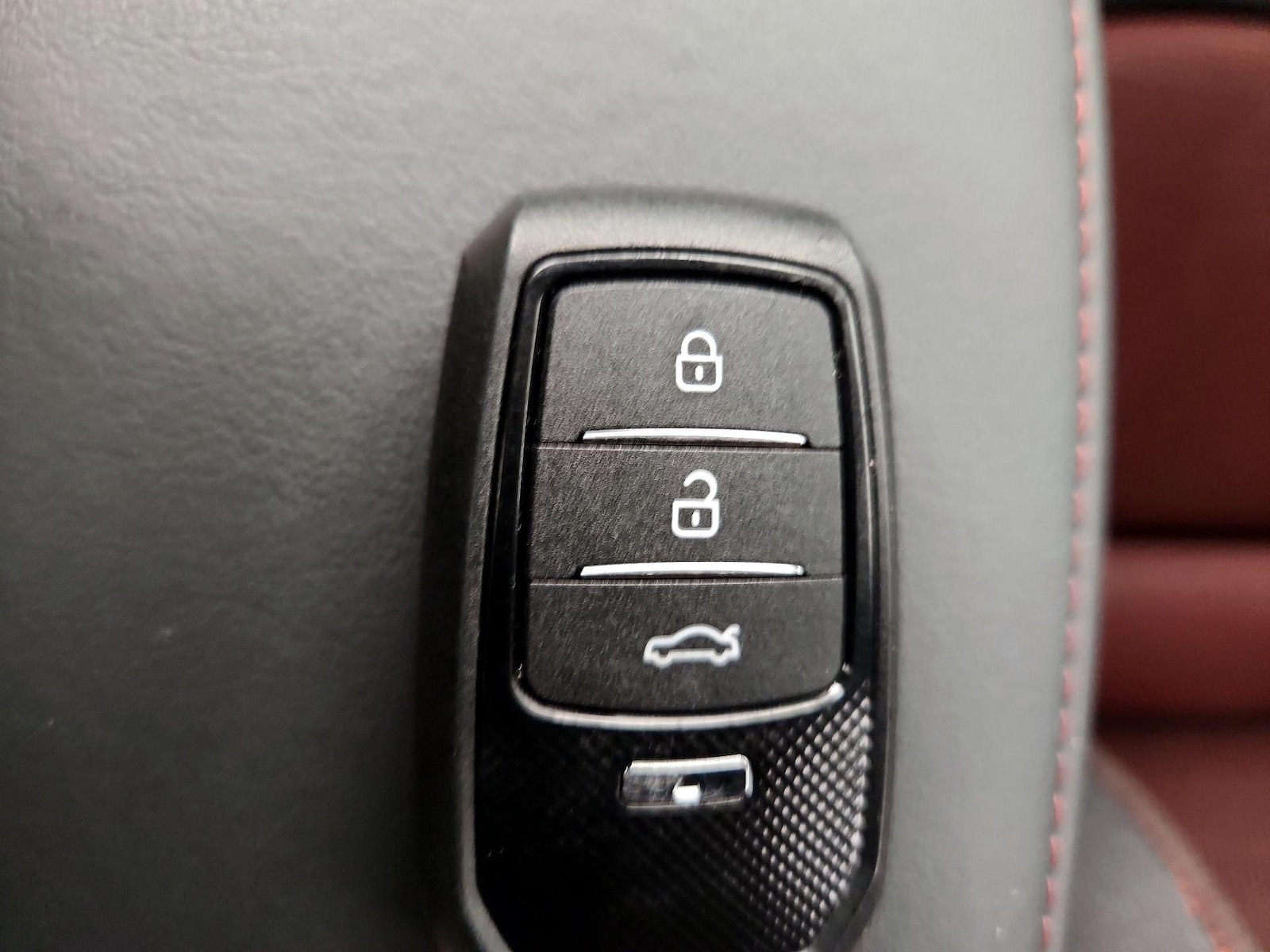 2025 Toyota Corolla SE - Photo 21