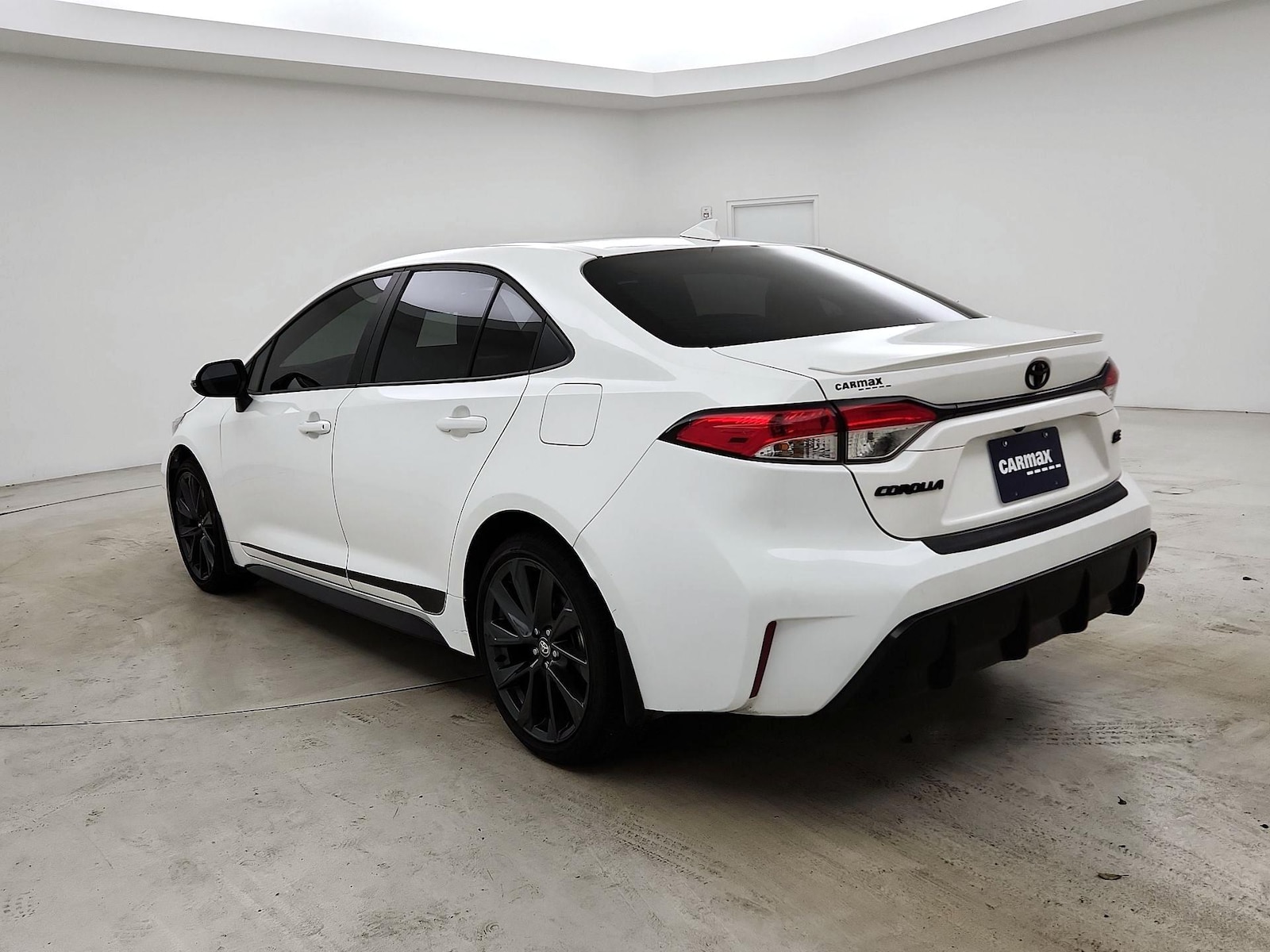 2025 Toyota Corolla SE - Photo 7
