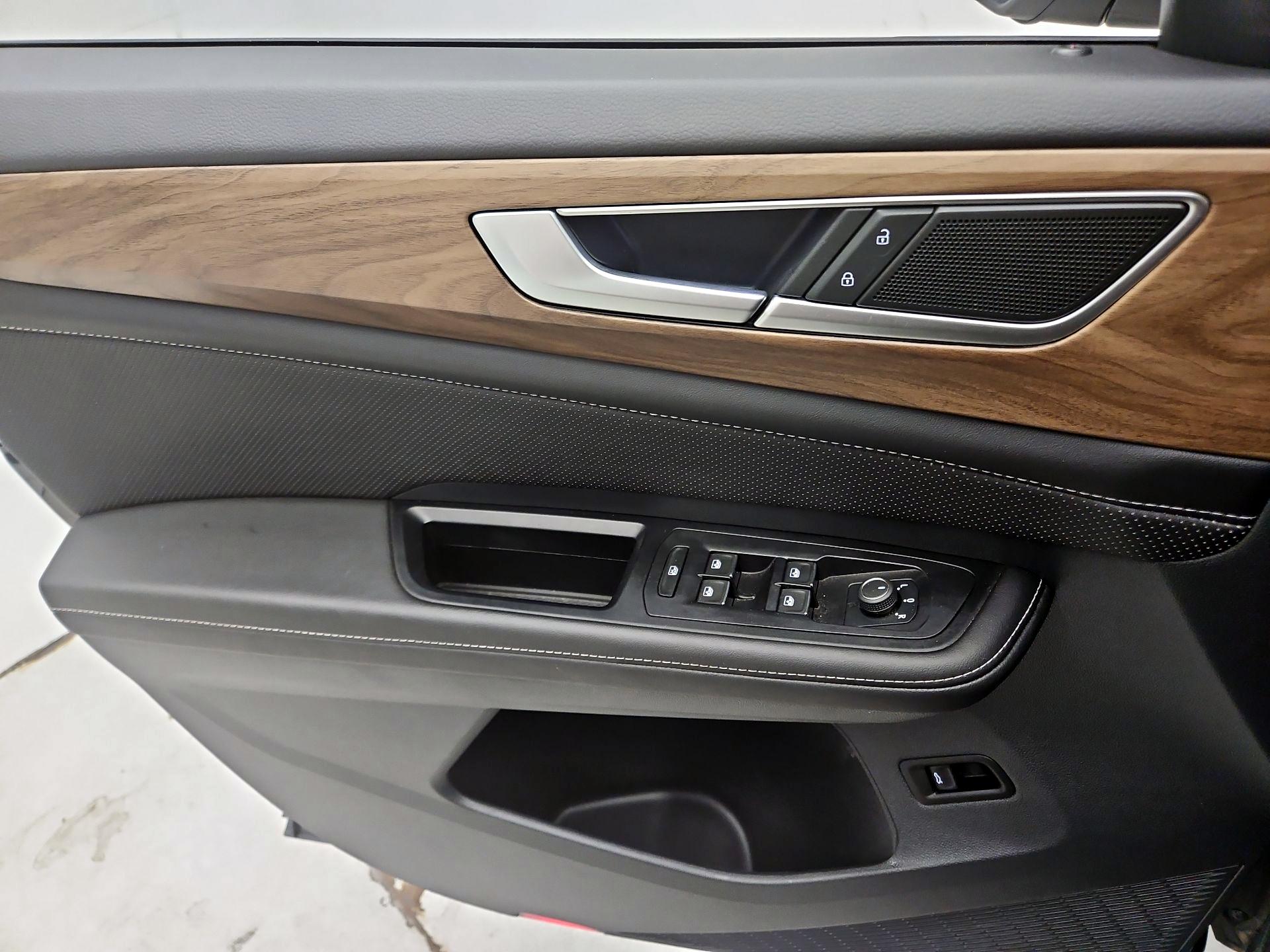 Thumbnail: 2025 Volkswagen Atlas - 12