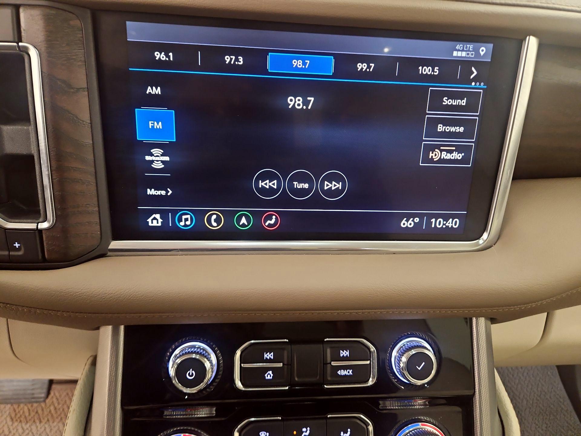 Thumbnail: 2021 GMC Yukon - 16