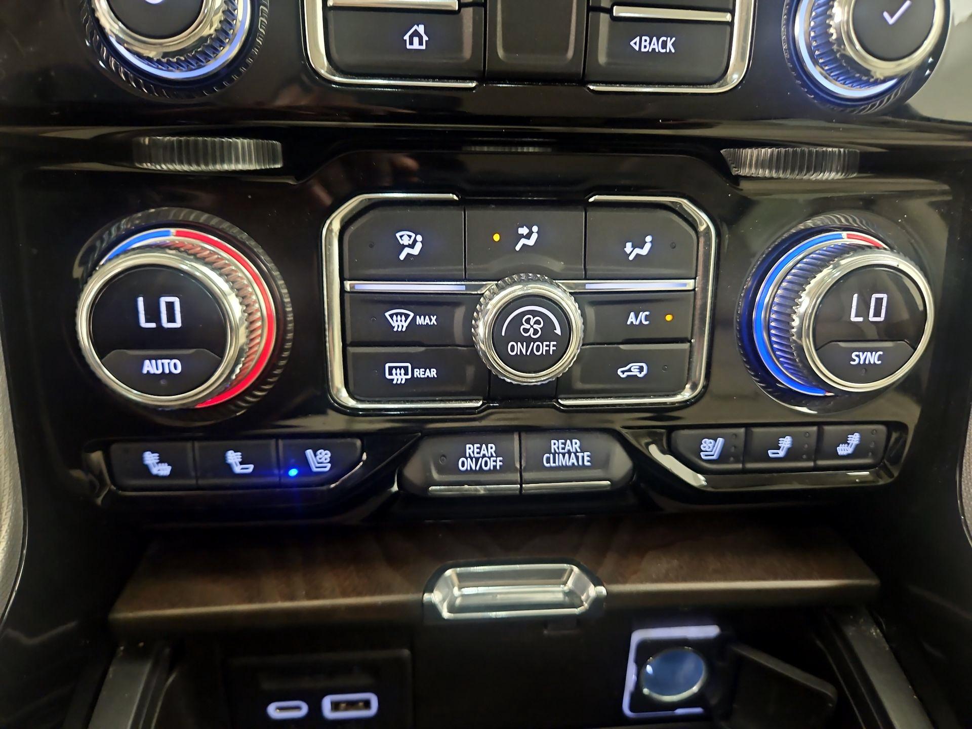 Thumbnail: 2021 GMC Yukon - 17