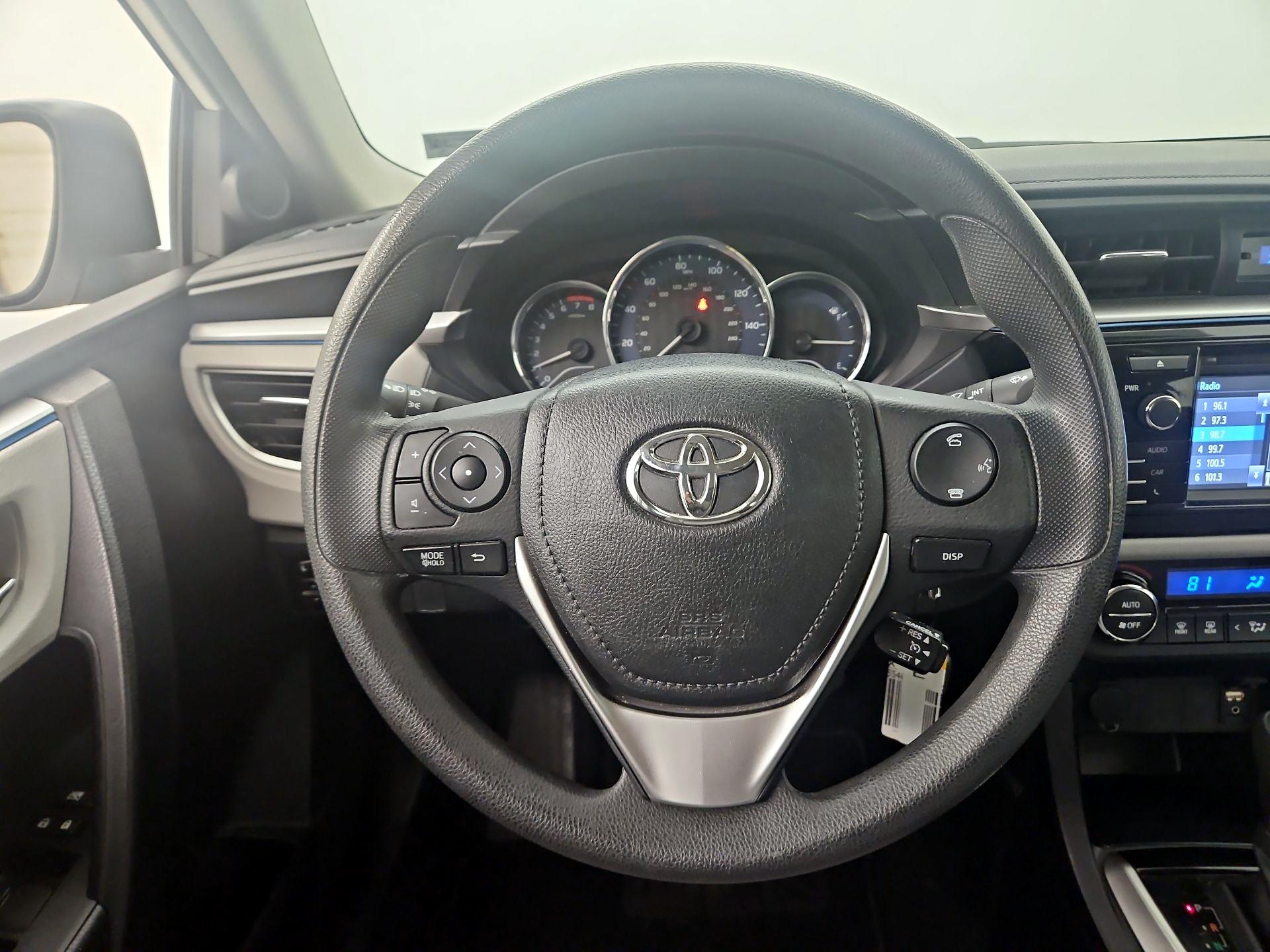 Thumbnail: 2014 Toyota Corolla - 10