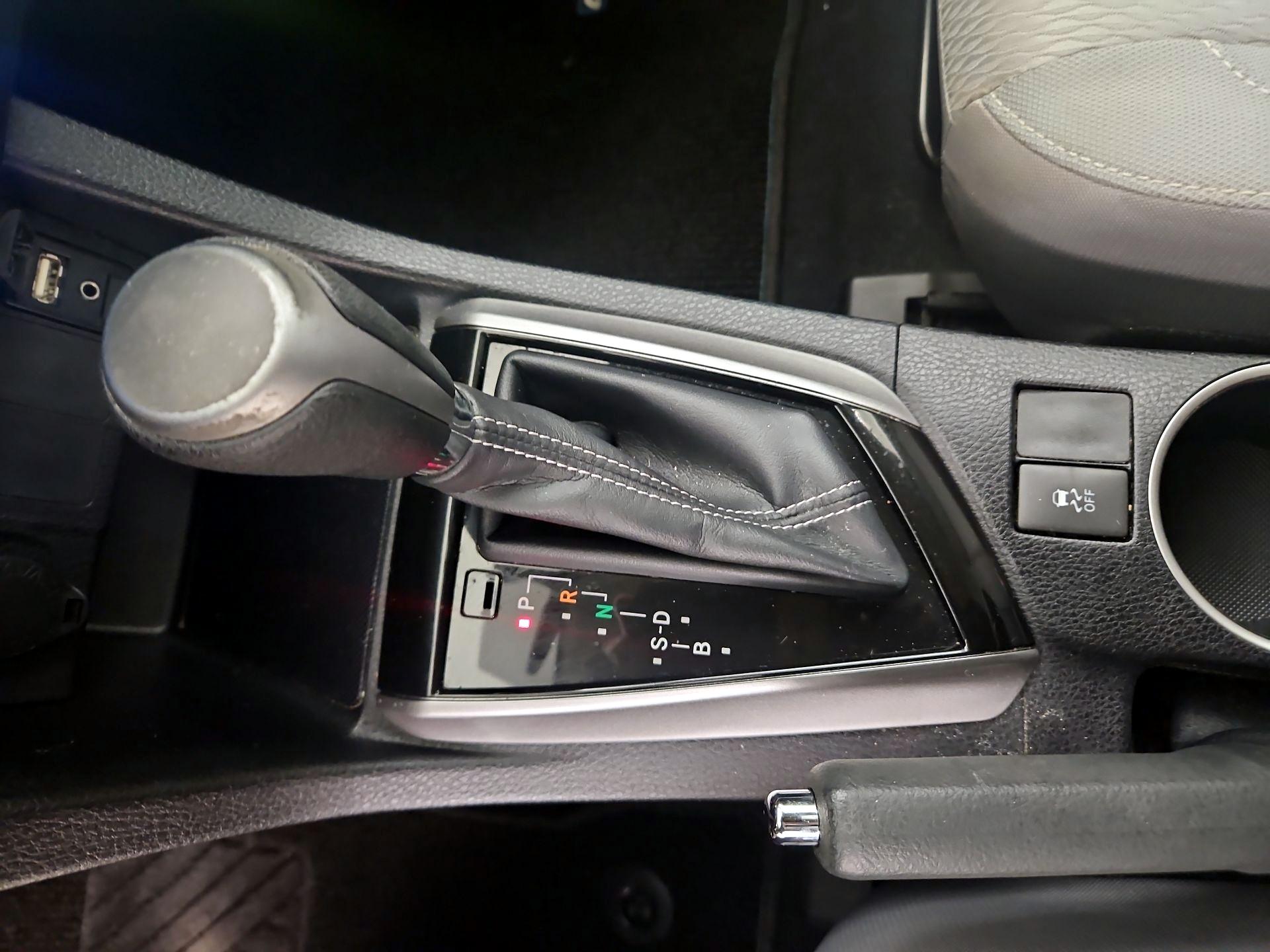 Thumbnail: 2014 Toyota Corolla - 17