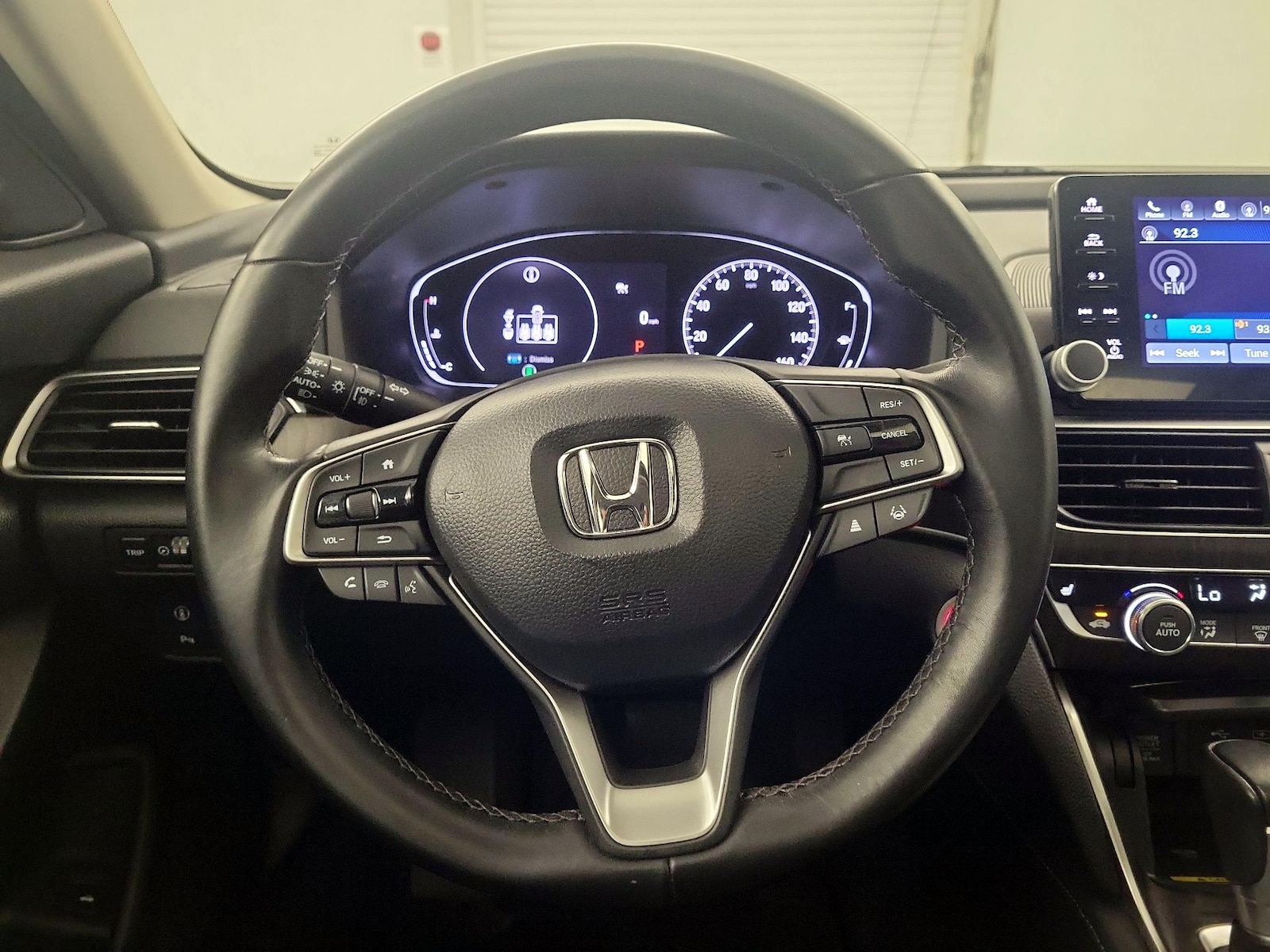 2021 Honda Accord EX-L - Photo 11