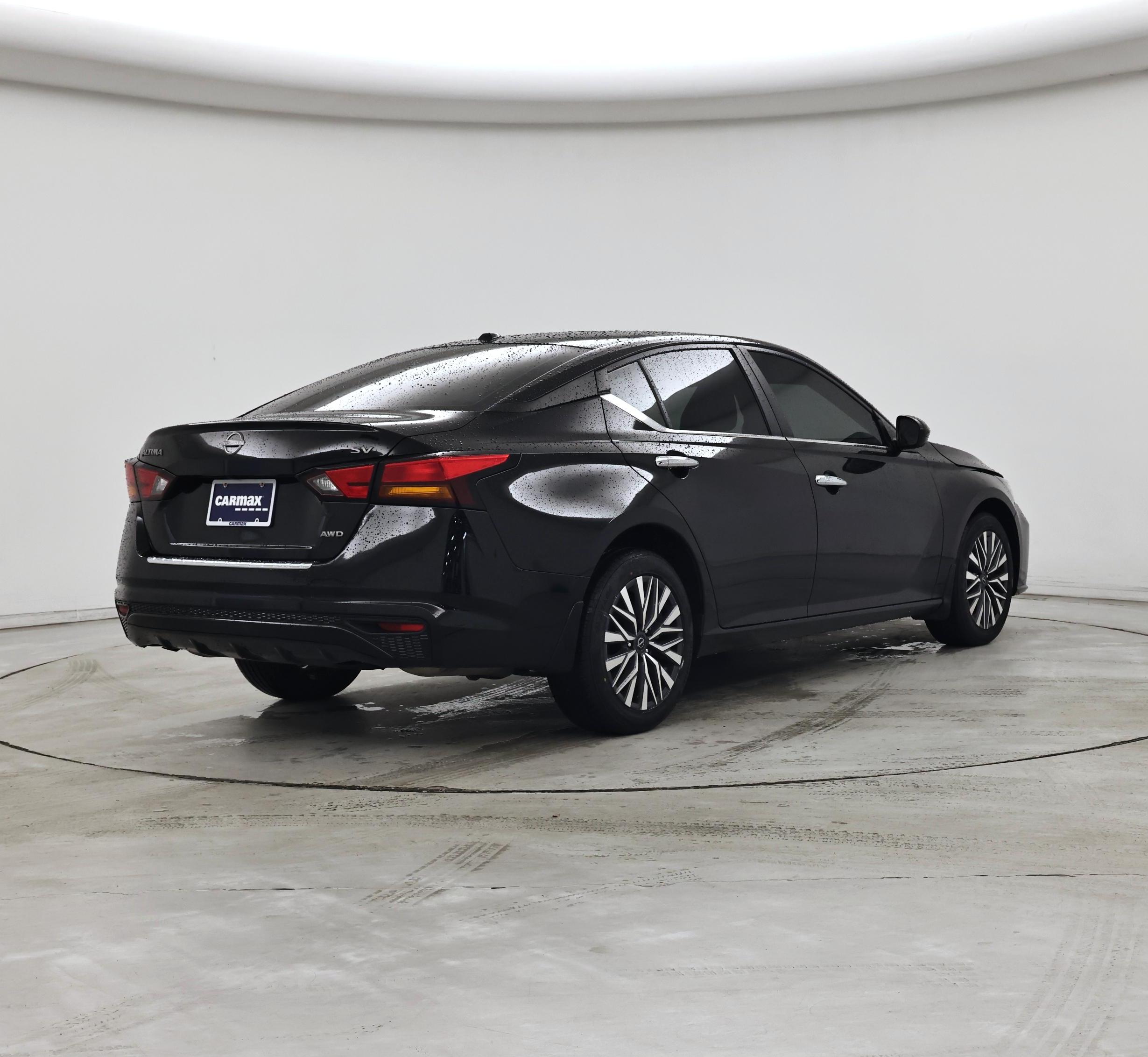 Thumbnail: 2023 Nissan Altima - 8
