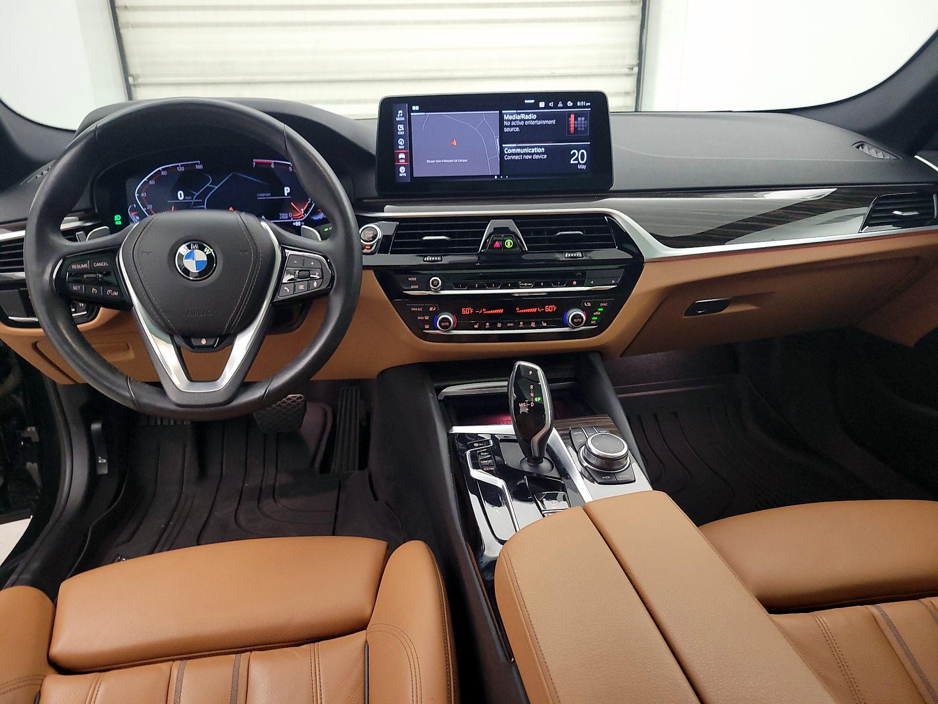 Thumbnail: 2022 BMW 5 Series - 9