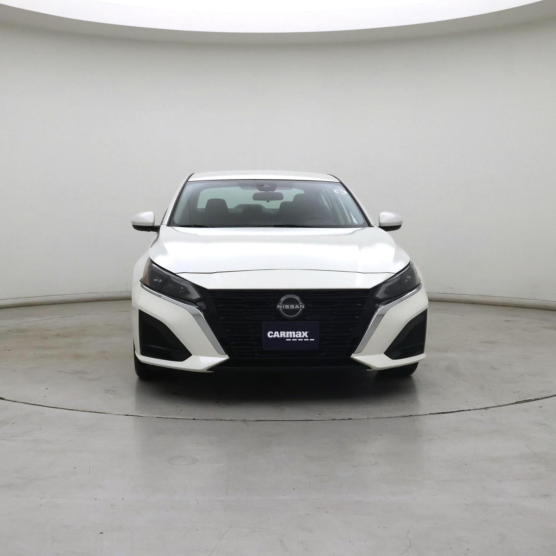Thumbnail: 2023 Nissan Altima - 5