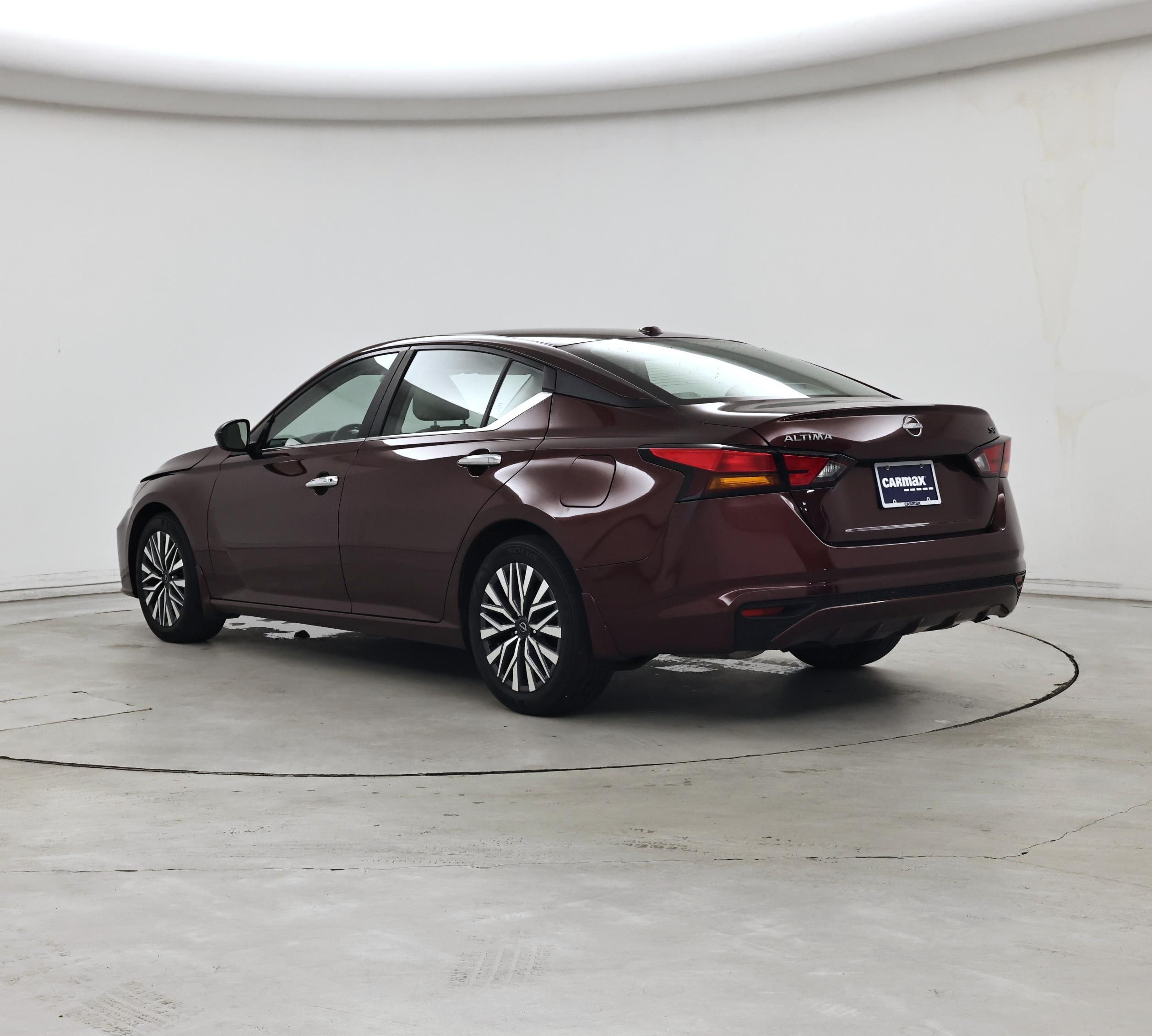 Thumbnail: 2024 Nissan Altima - 2
