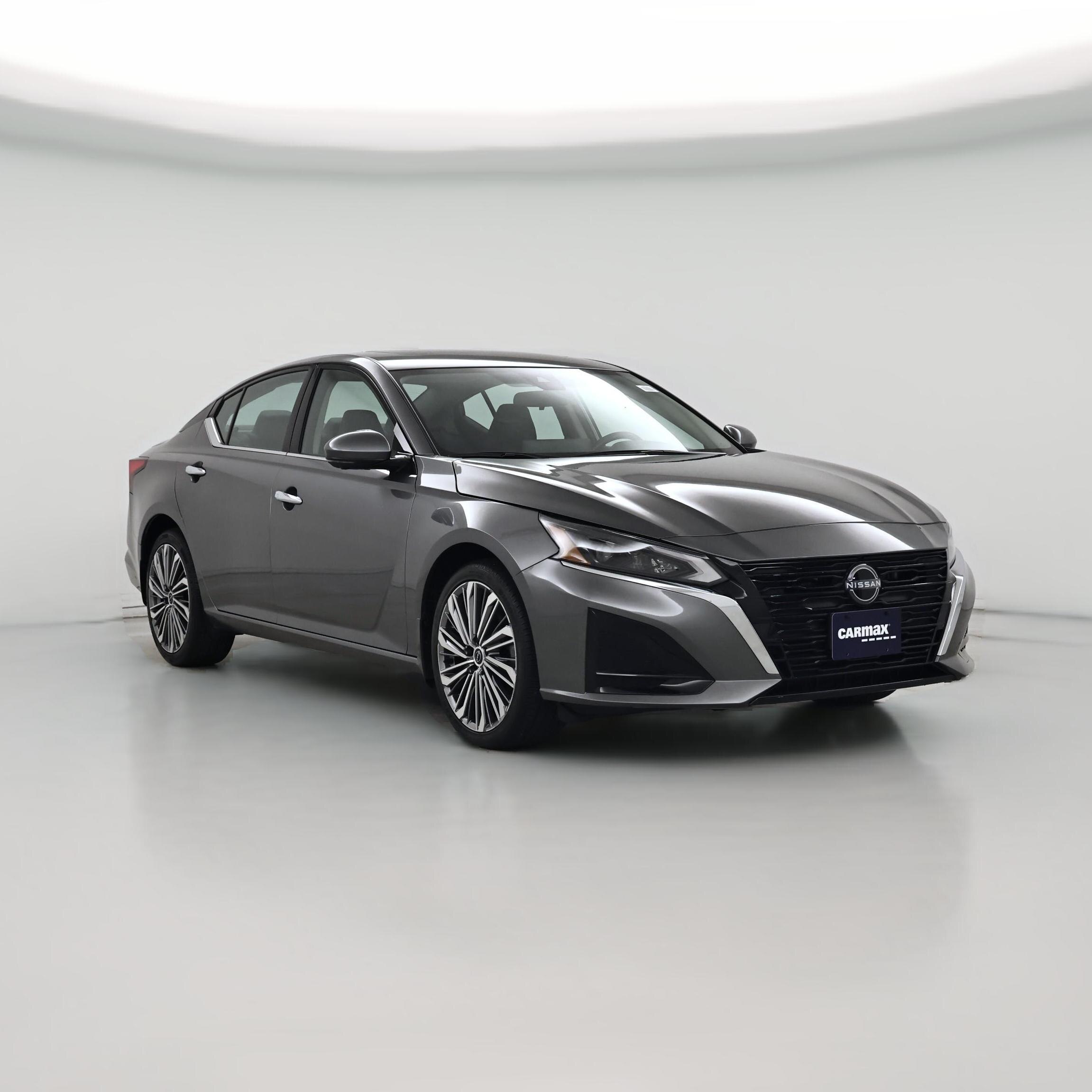 Thumbnail: 2023 Nissan Altima - 1