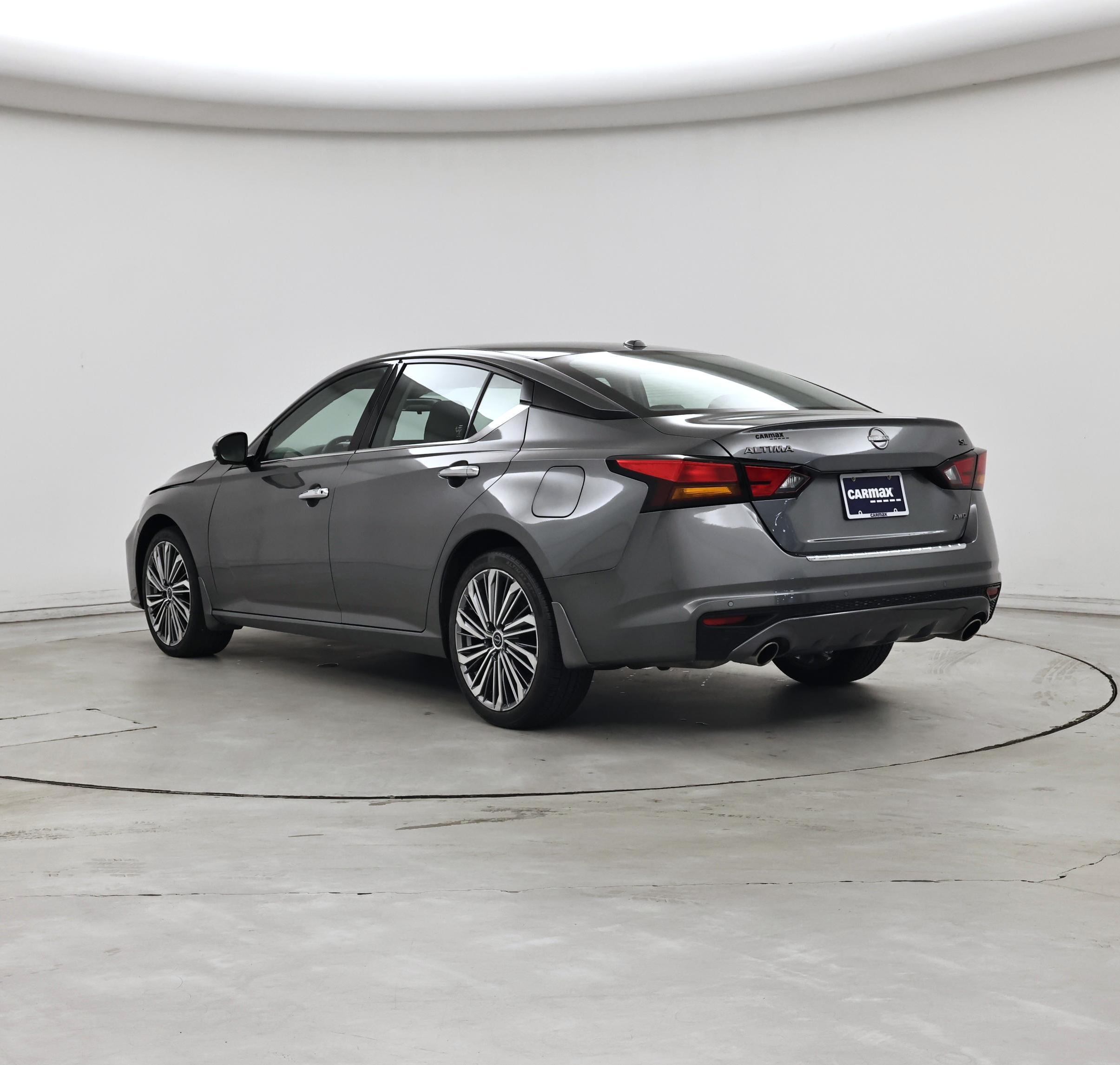 Thumbnail: 2023 Nissan Altima - 2