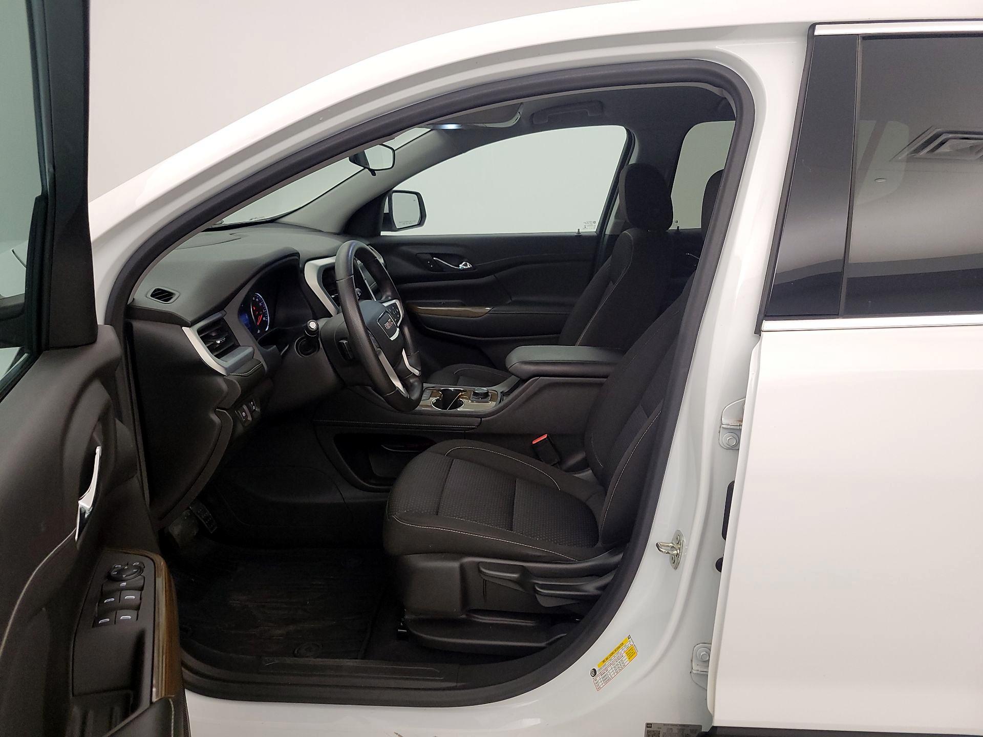 Thumbnail: 2022 GMC Acadia - 11