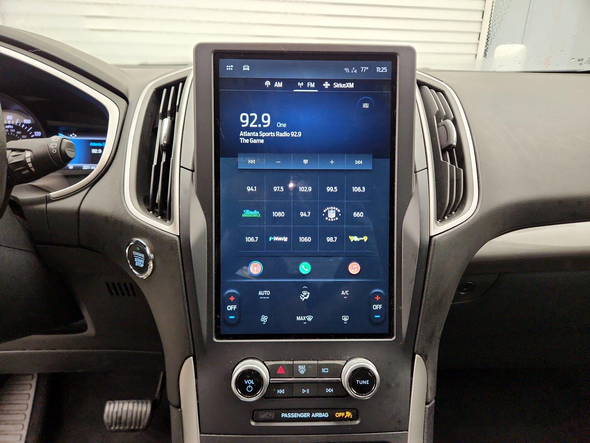 Thumbnail: 2021 Ford Edge - 15