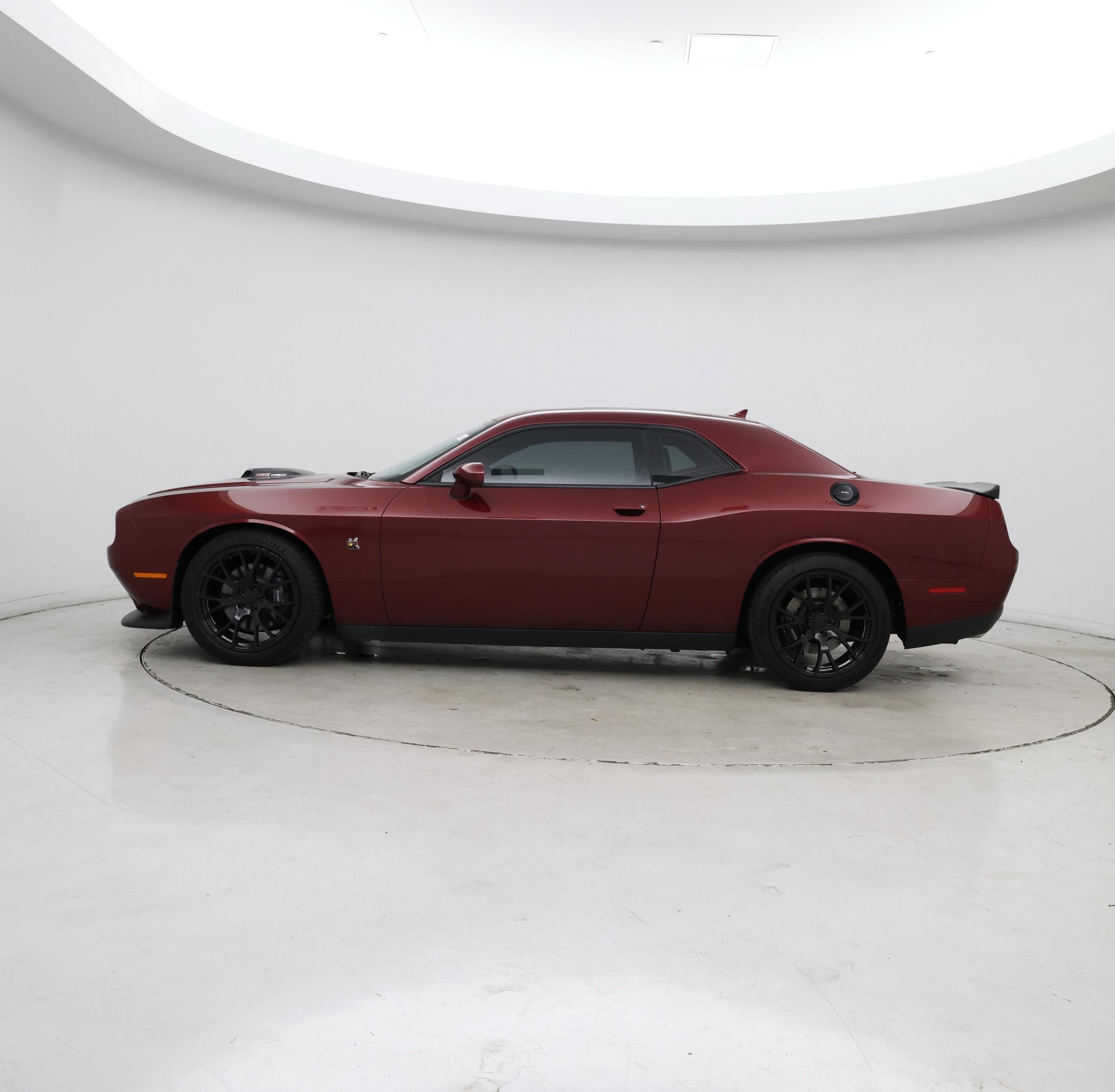 Thumbnail: 2021 Dodge Challenger - 3