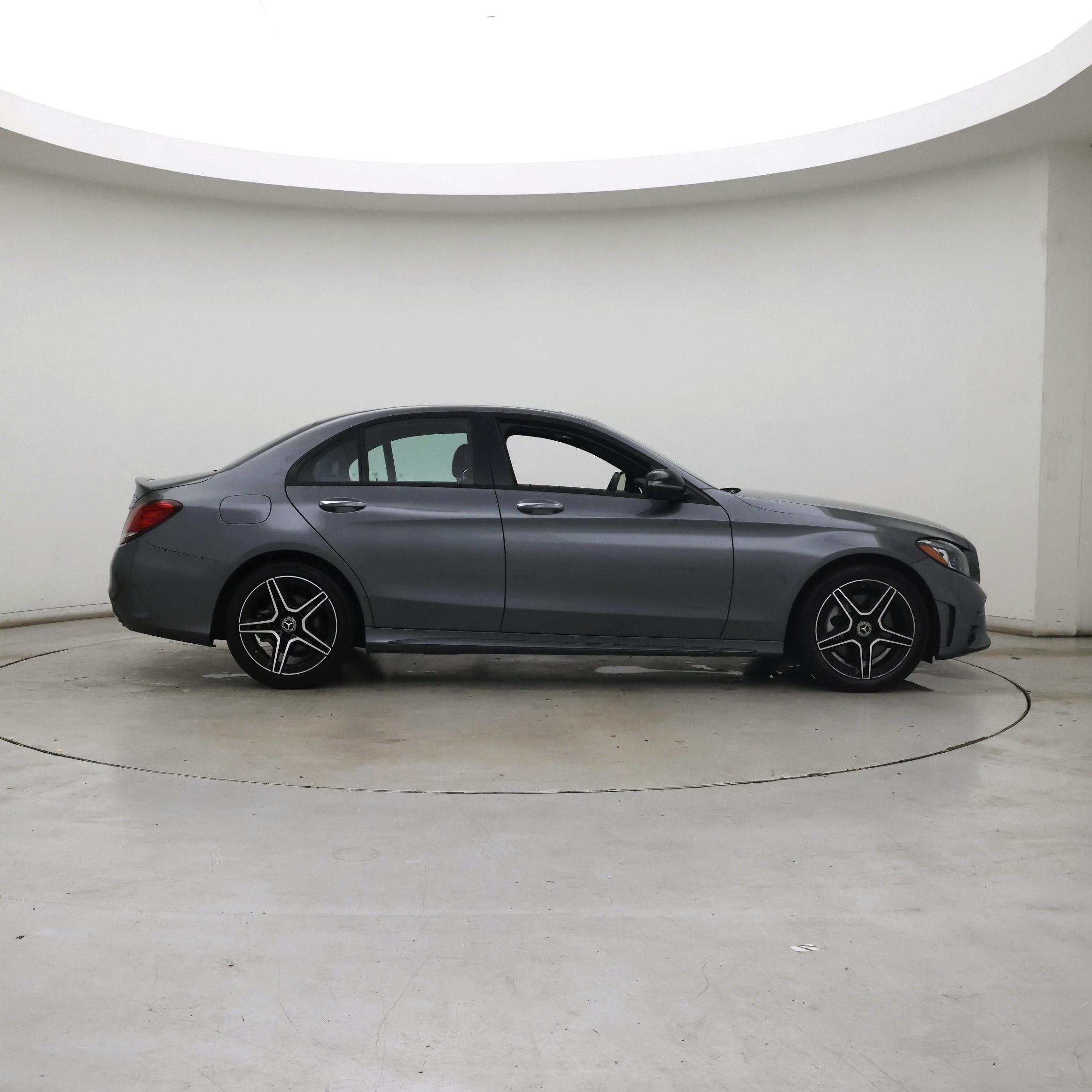 Thumbnail: 2021 Mercedes-Benz C-Class - 7