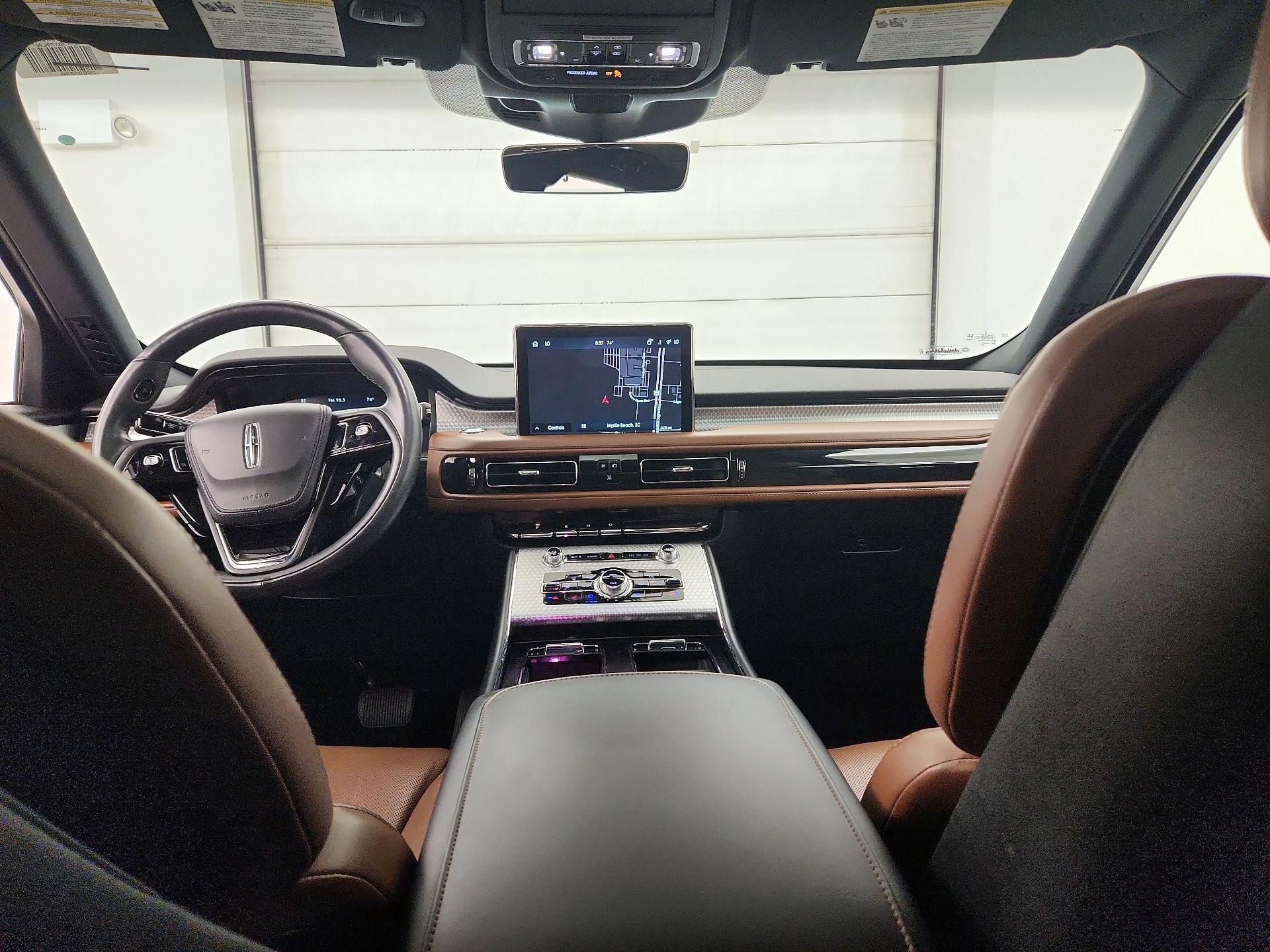 Thumbnail: 2021 Lincoln Aviator - 9
