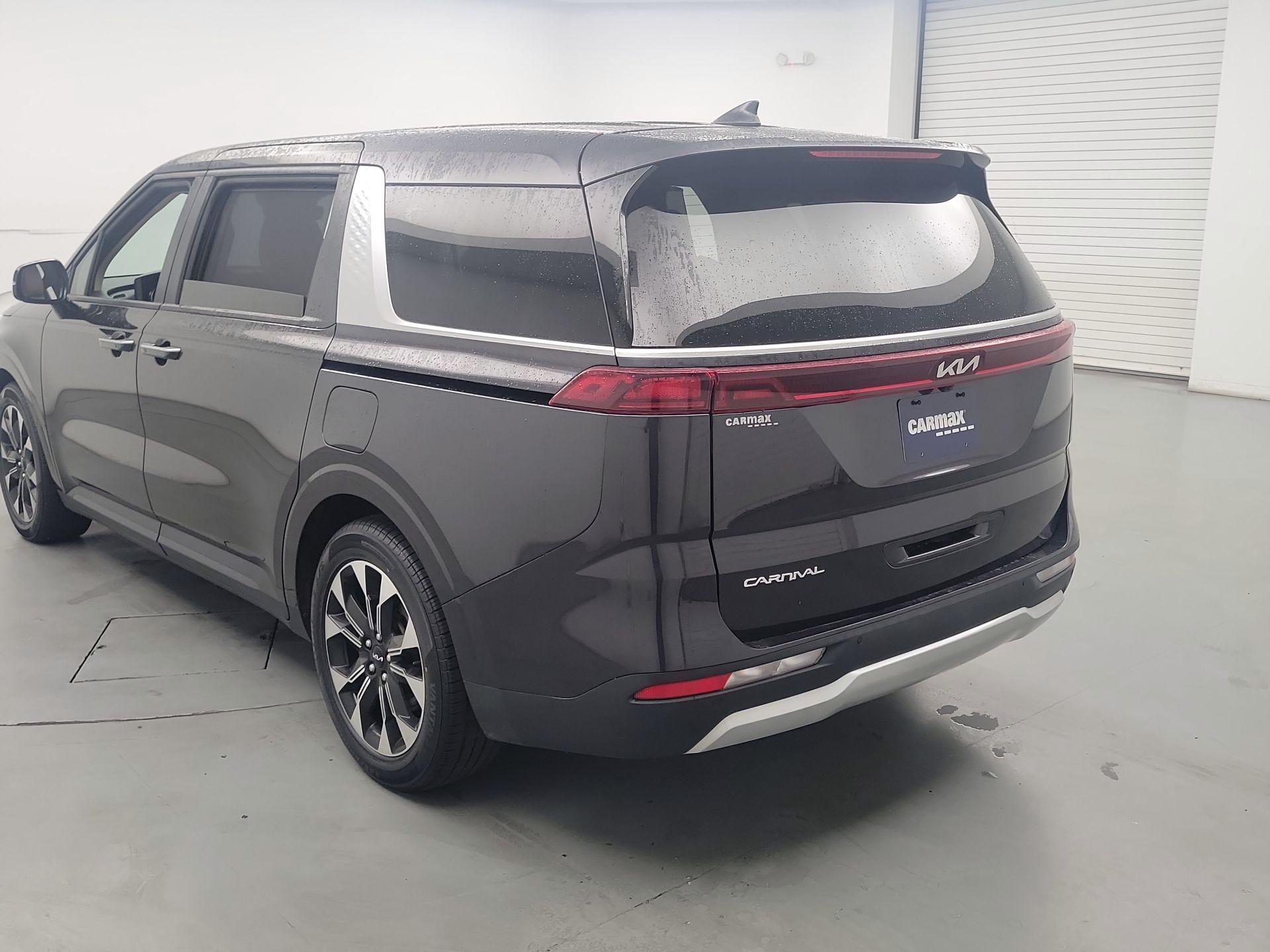 Thumbnail: 2024 Kia Carnival - 7
