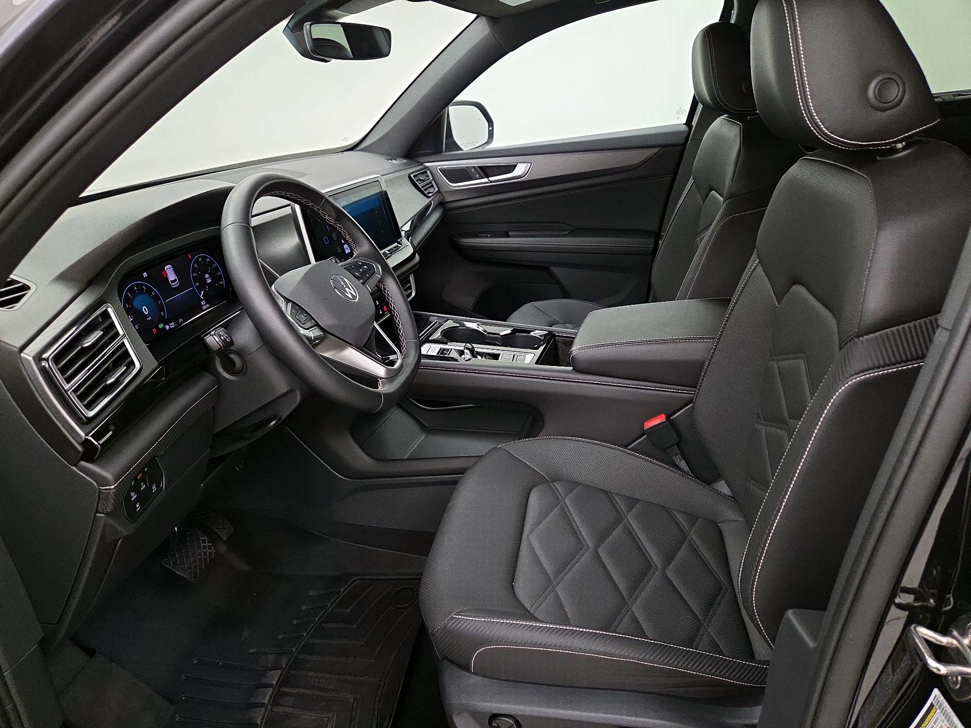 Thumbnail: 2025 Volkswagen Atlas - 11