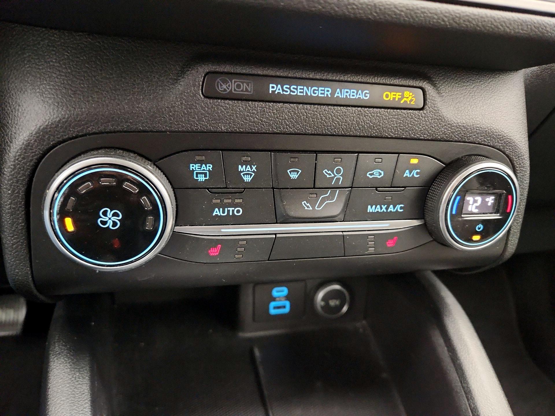 Thumbnail: 2020 Ford Escape - 16