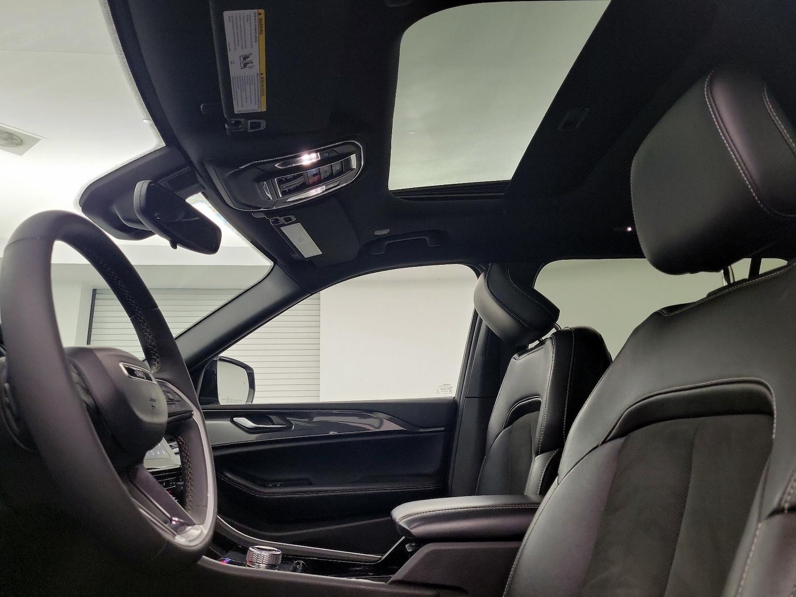 2023 Jeep Grand Cherokee L Altitude - Photo 18