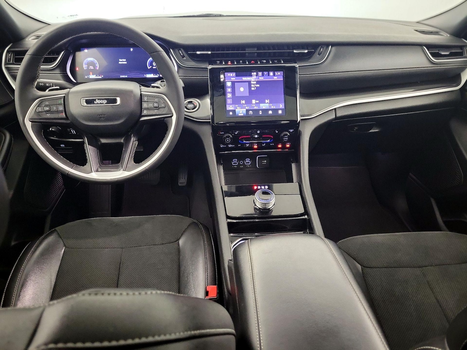 2023 Jeep Grand Cherokee L Altitude - Photo 8