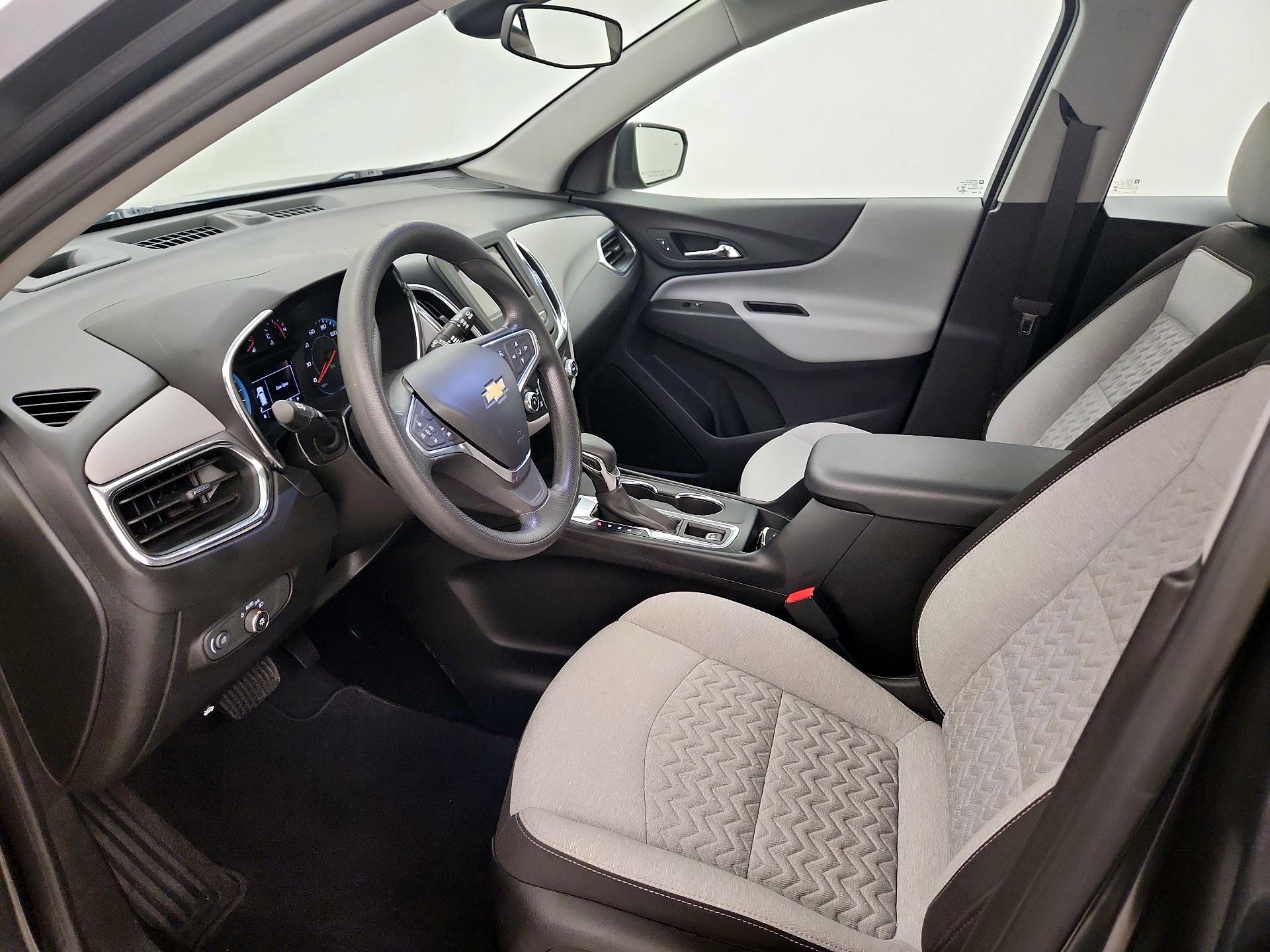 Thumbnail: 2022 Chevrolet Equinox - 11