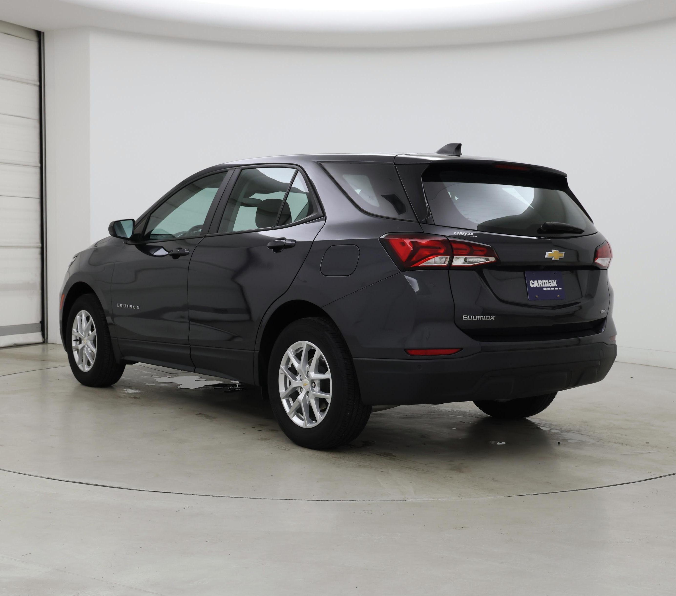 Thumbnail: 2022 Chevrolet Equinox - 2