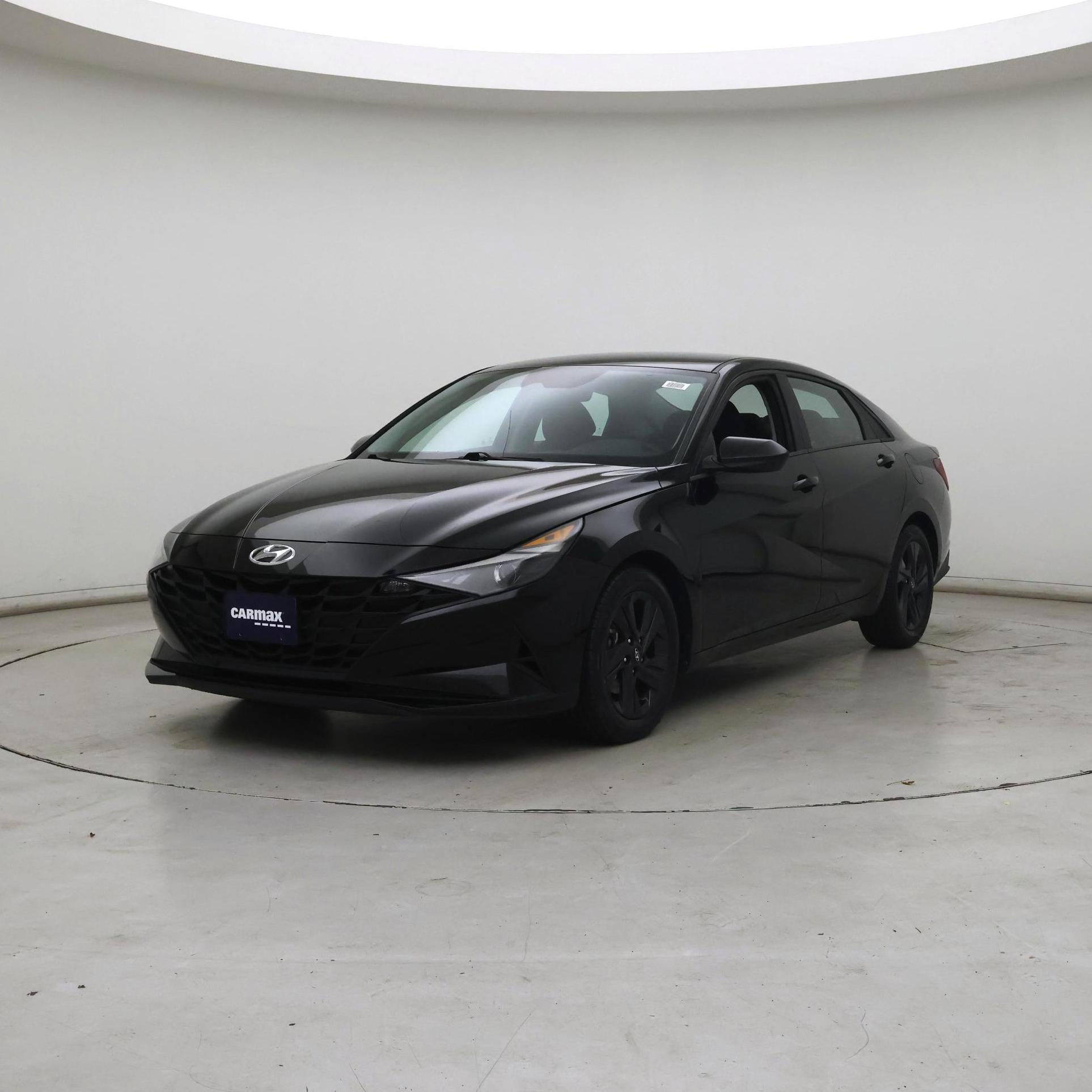 Thumbnail: 2023 Hyundai Elantra - 4