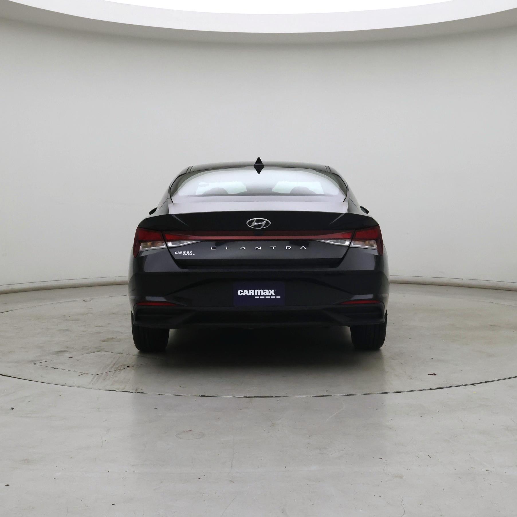 Thumbnail: 2023 Hyundai Elantra - 6