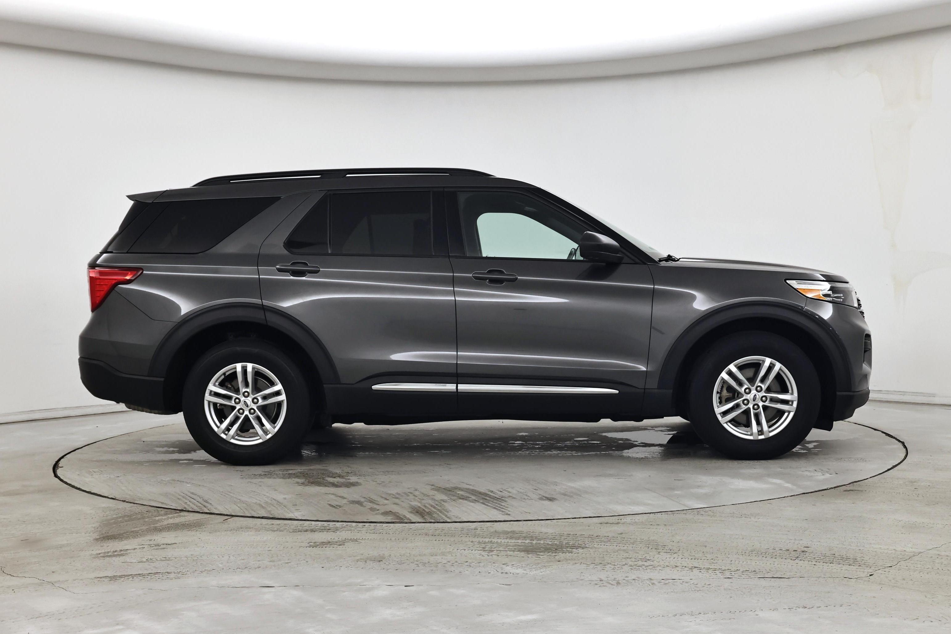 Thumbnail: 2020 Ford Explorer - 7