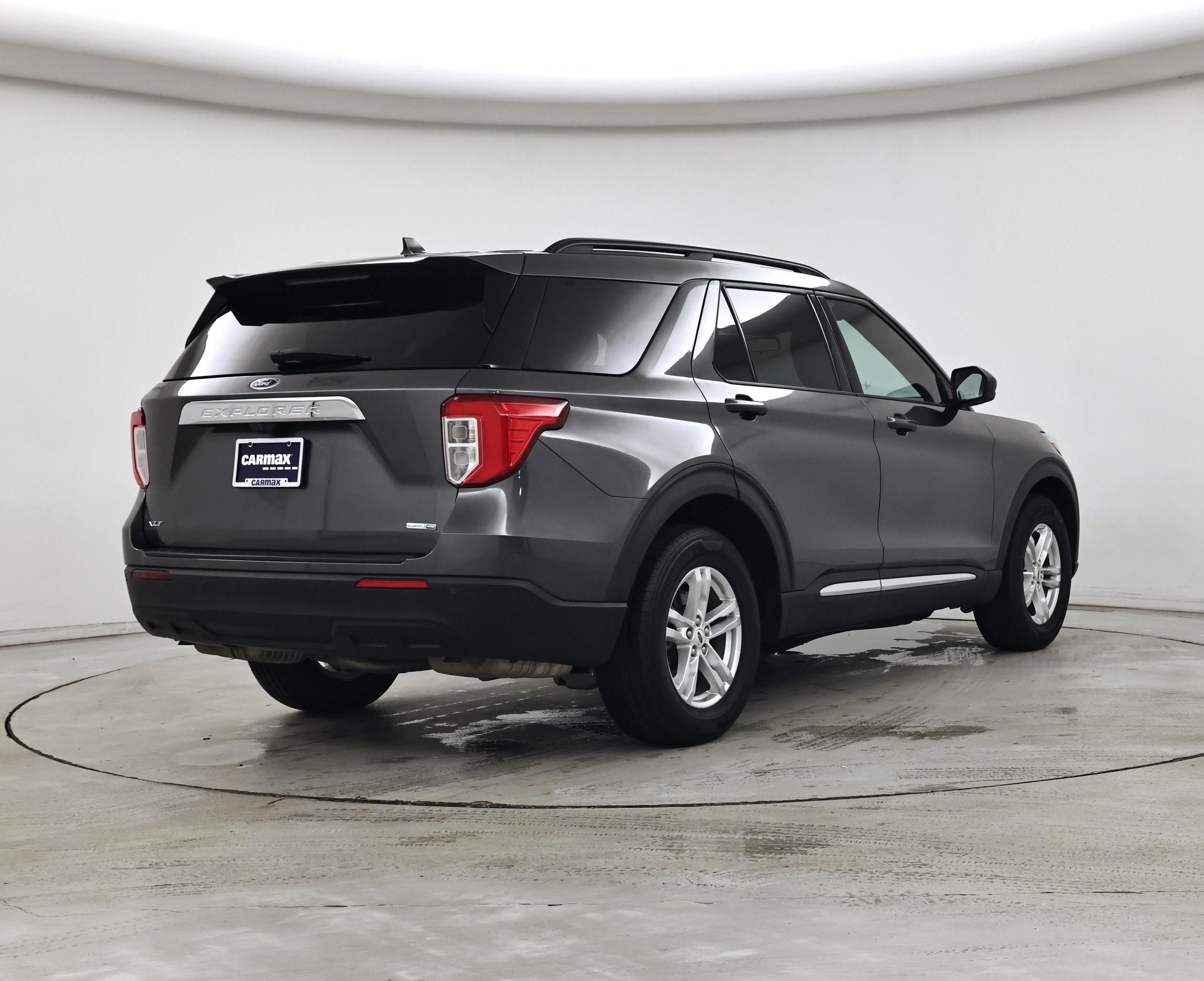Thumbnail: 2020 Ford Explorer - 8