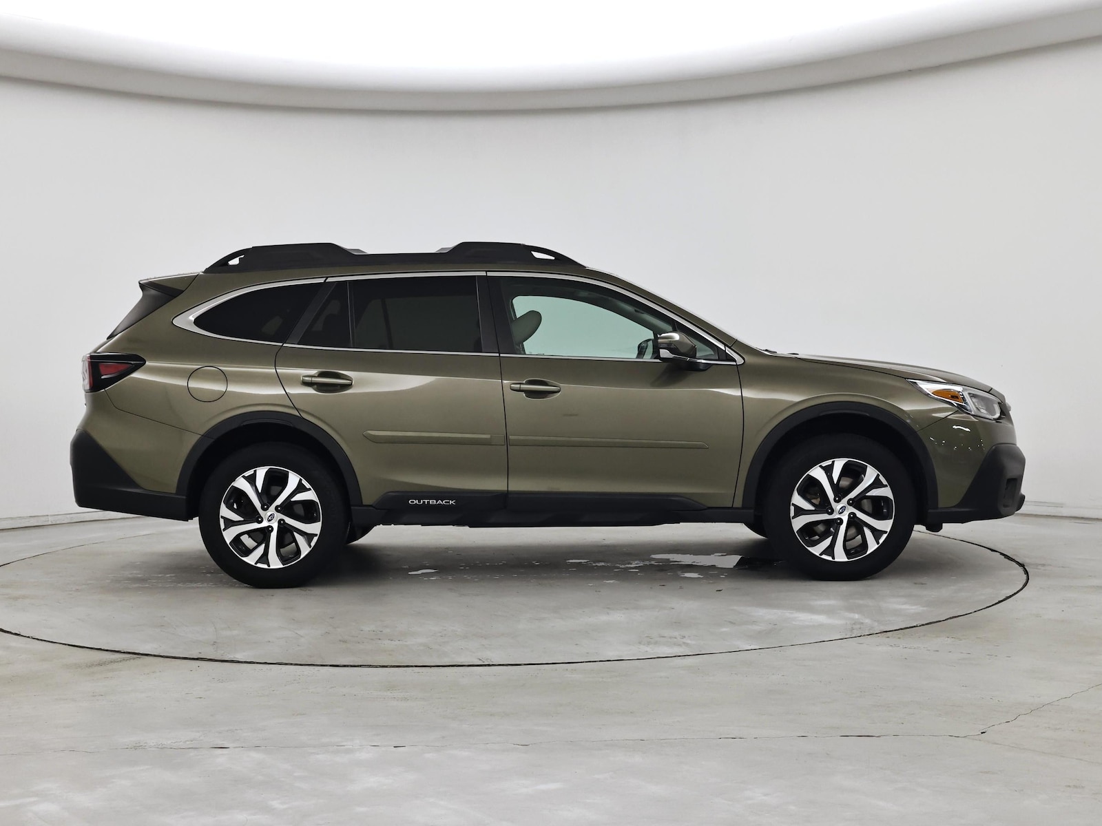 2021 Subaru Outback Limited - Photo 8