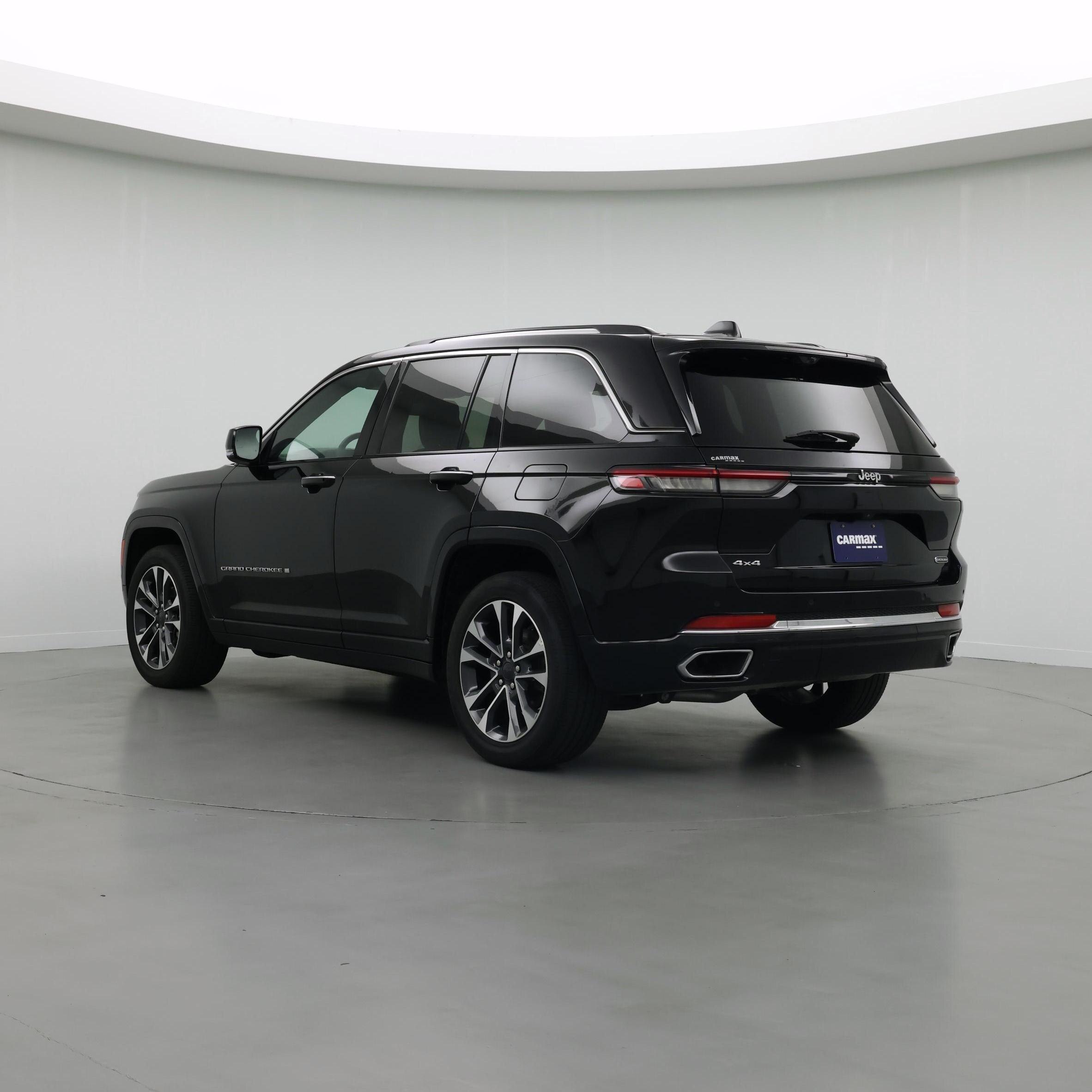 Thumbnail: 2023 Jeep Grand Cherokee - 4