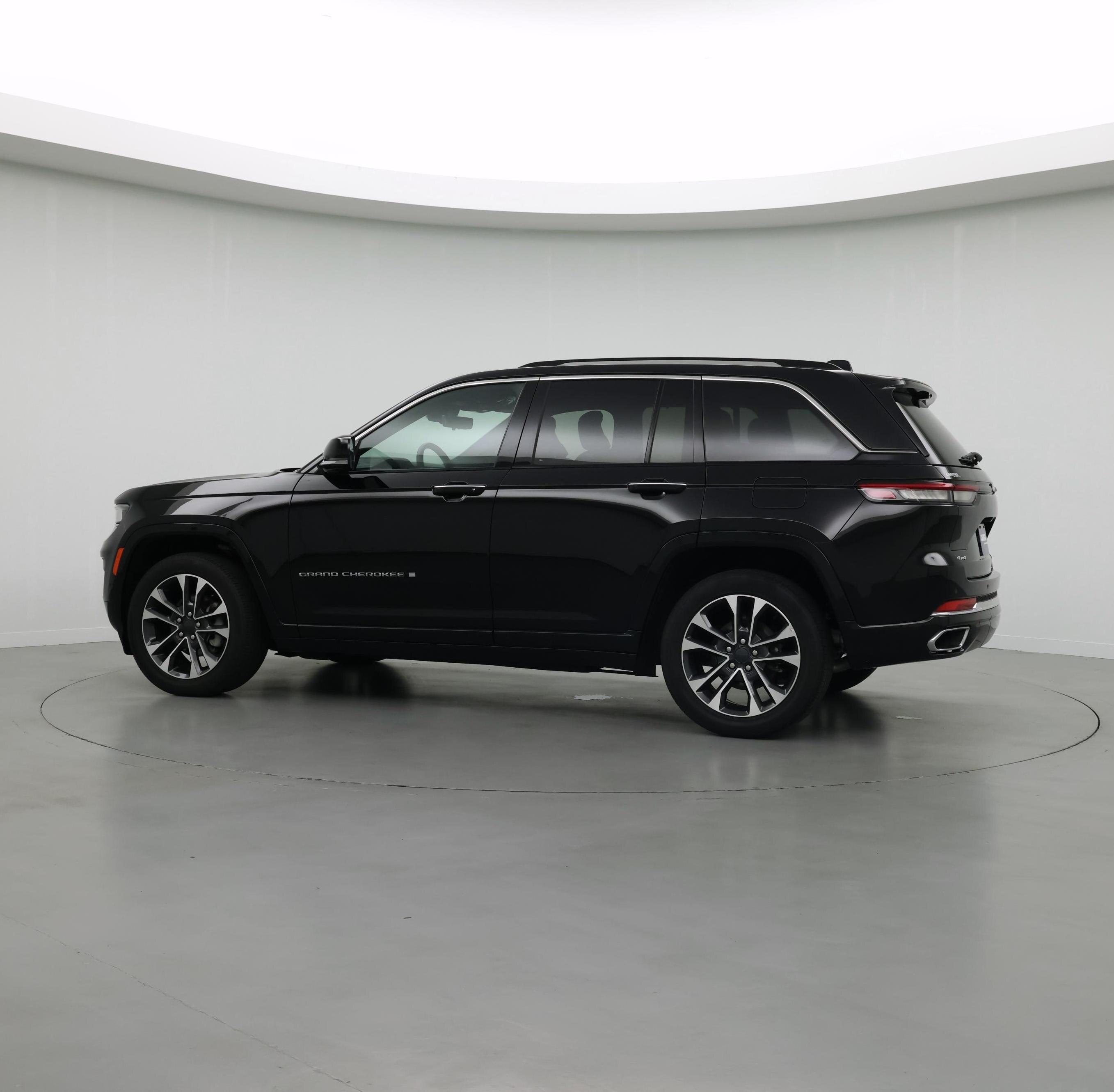 Thumbnail: 2023 Jeep Grand Cherokee - 5